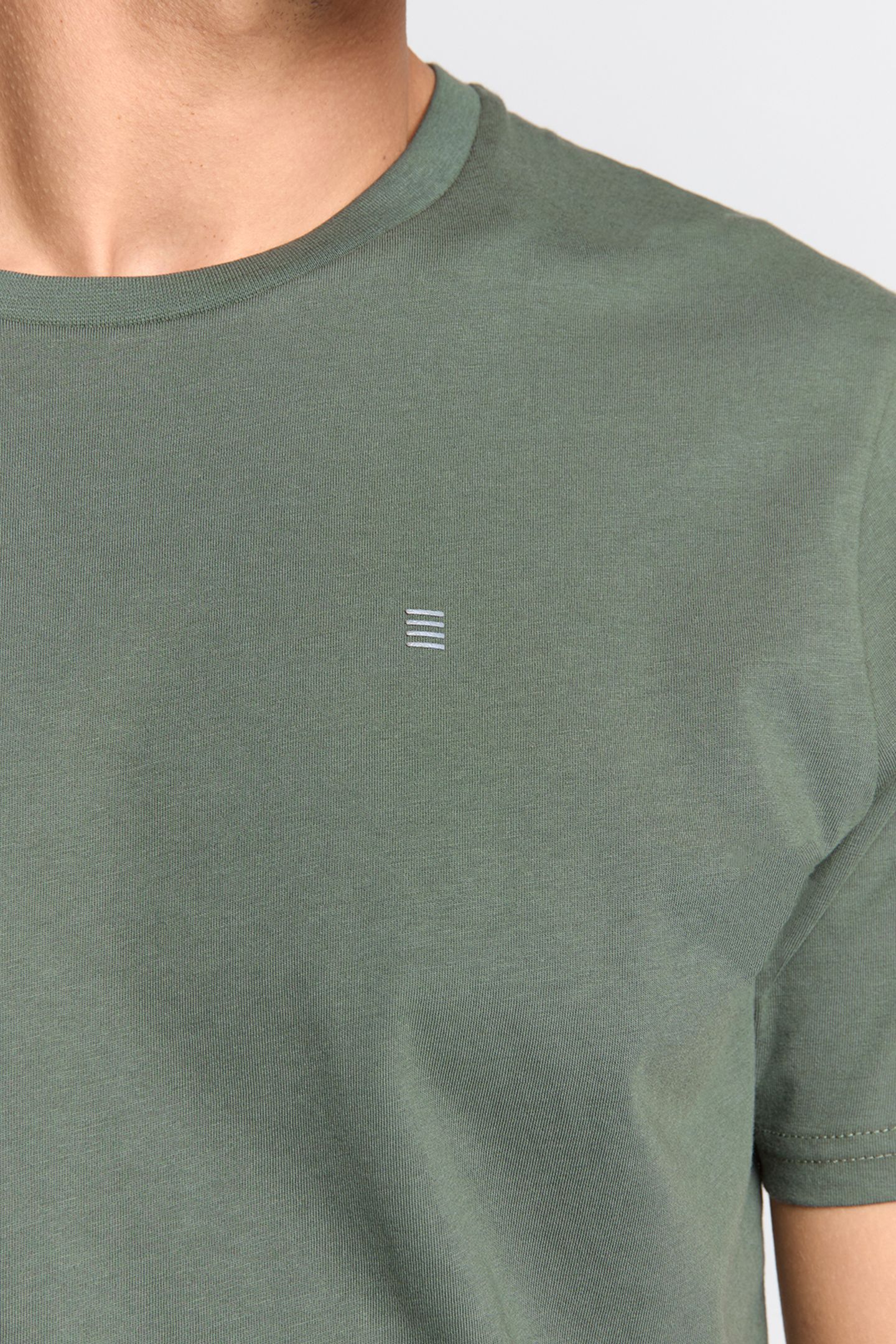 T-SHIRT CREWNECK SOLID BASIC DARK GREEN 6