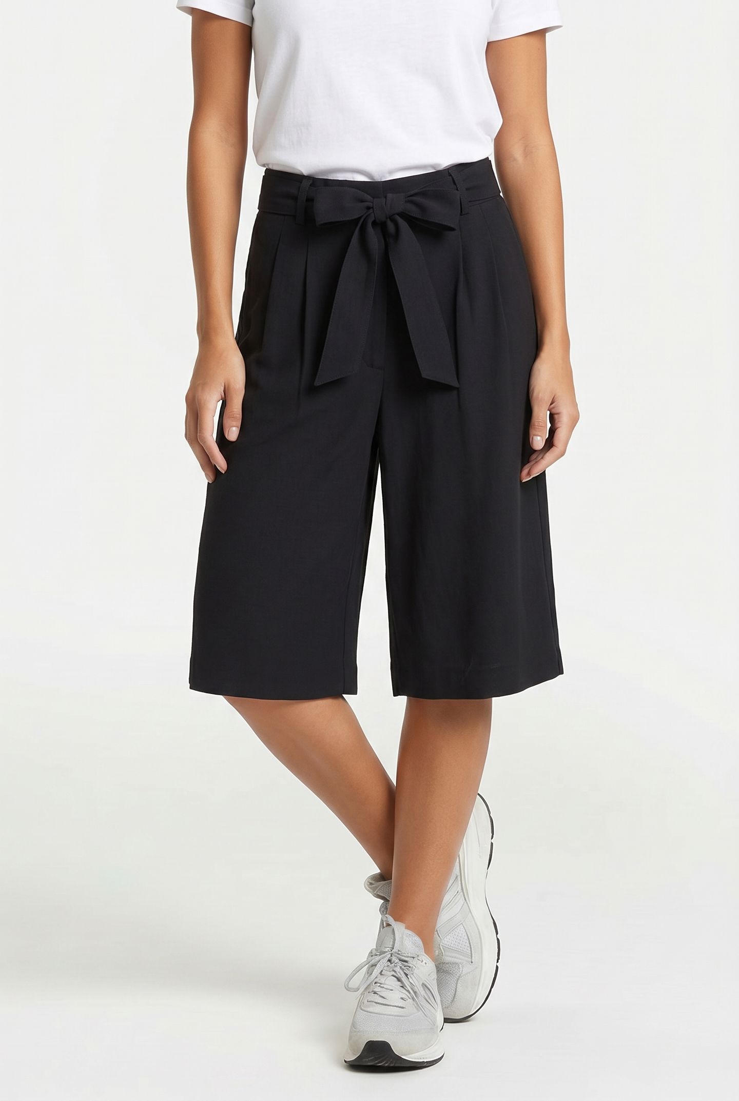COMMA PANTS BLACK 1