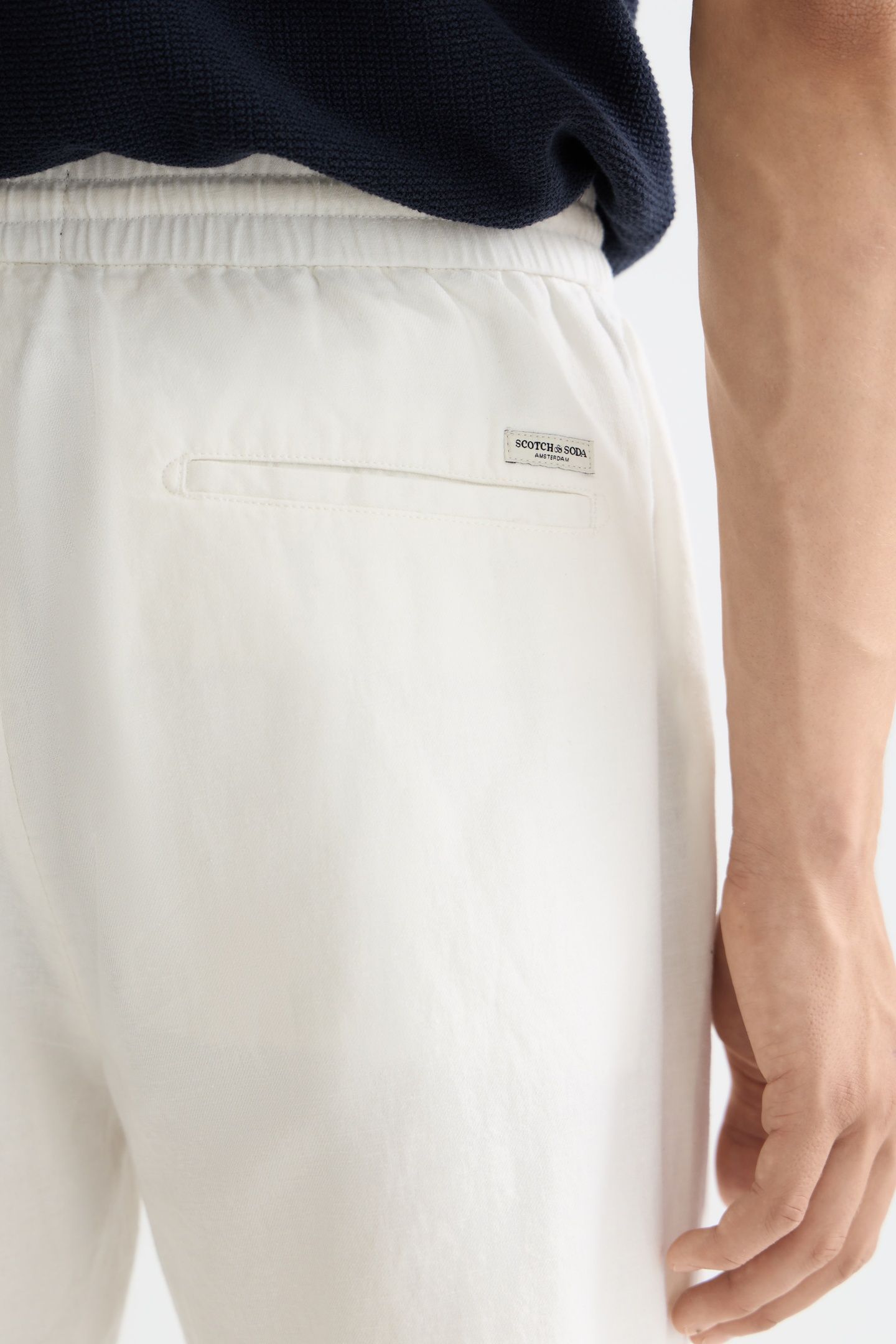 CORE - FAVE - COTTON-LINEN TWILL BERMUDA SHORT OFF WHITE 4