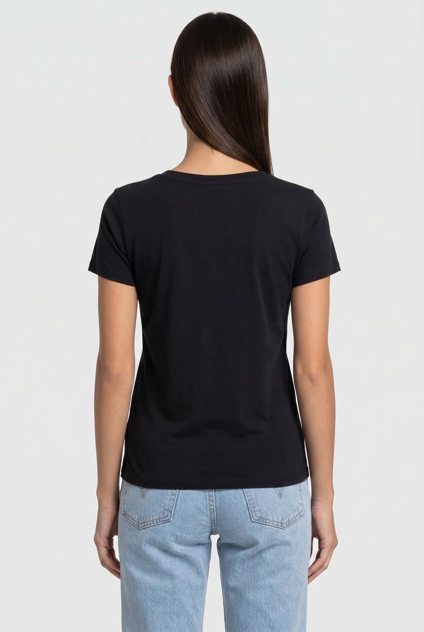 LSEPERFECT VNECK MINERAL BLACK 2
