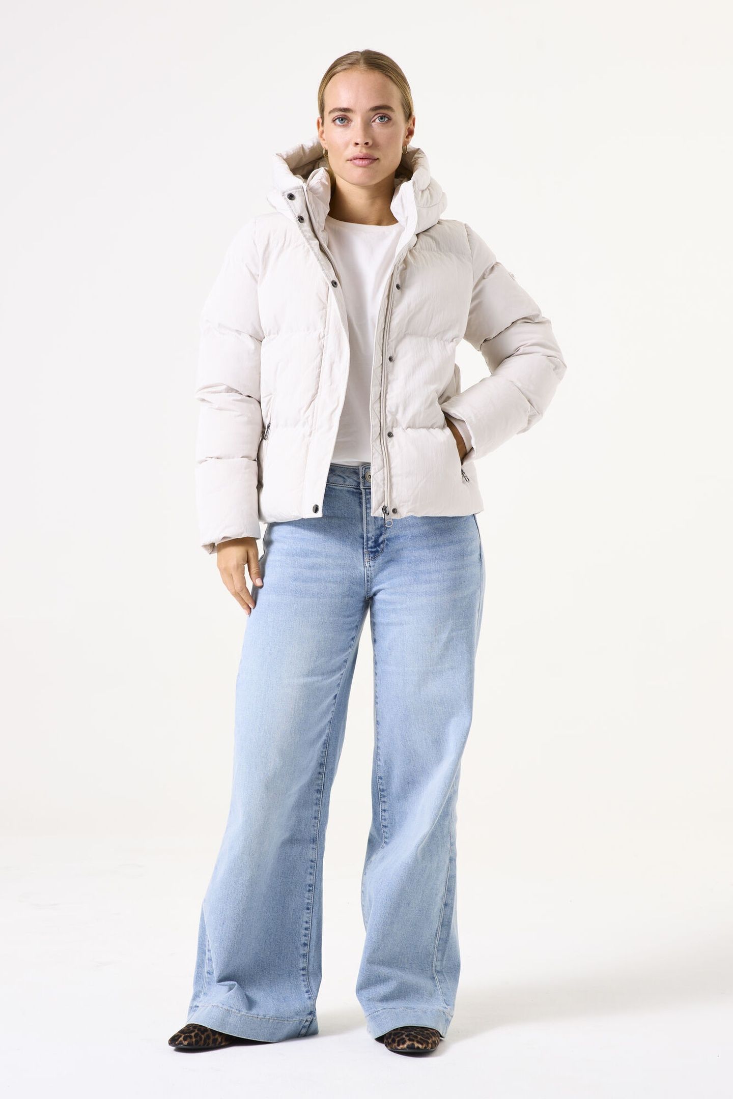 LADIES OUTDOOR JACKET KIT 2