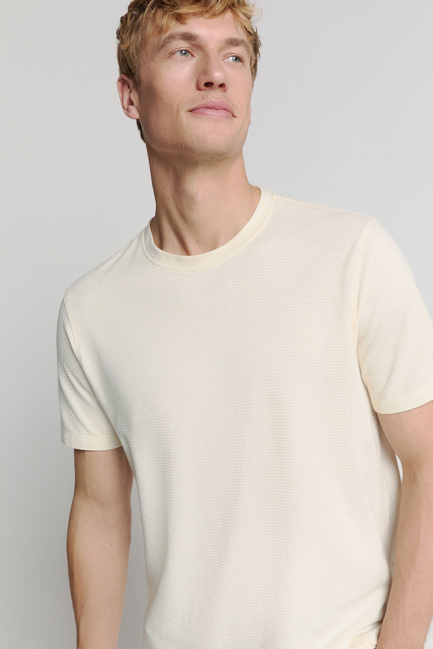 T-SHIRT CREWNECK SOLID RELIEF KNIT OFFWHITE 7