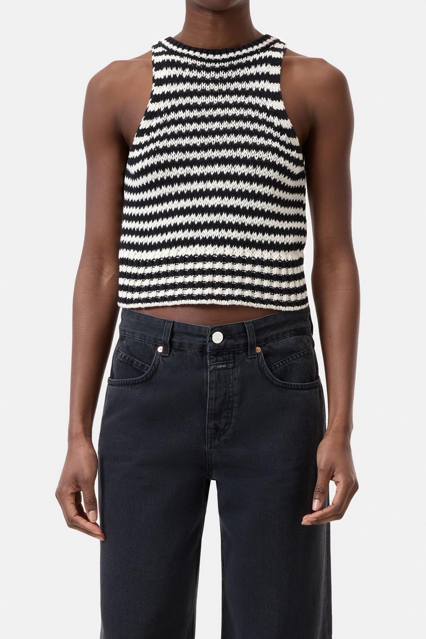 TANK TOP BLACK 1