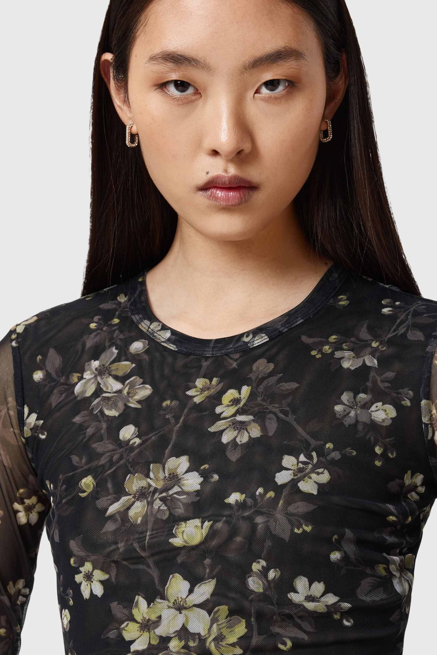 ELLIE MESH LS TEE VINE BLACK 9