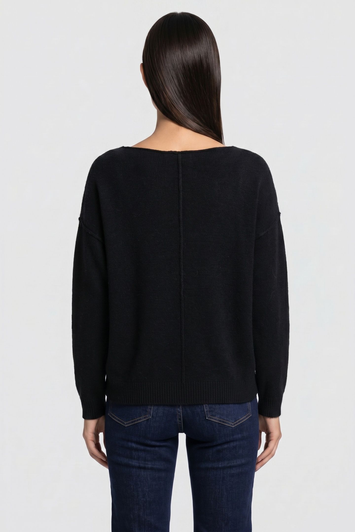 CREW-NECK OUTSIDE SEAMS BLACK 3