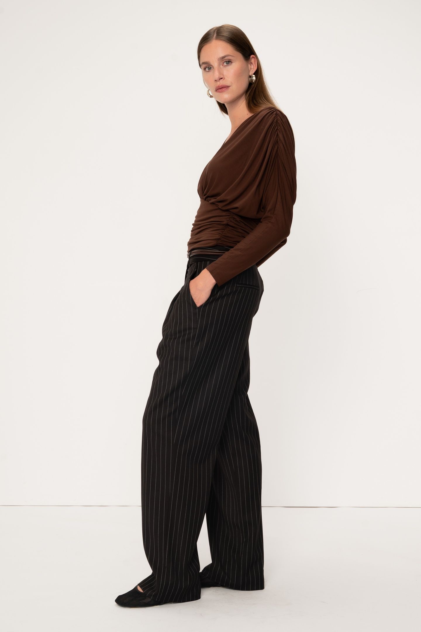 POLARIS TROUSER BLACK PINSTRIPE 2