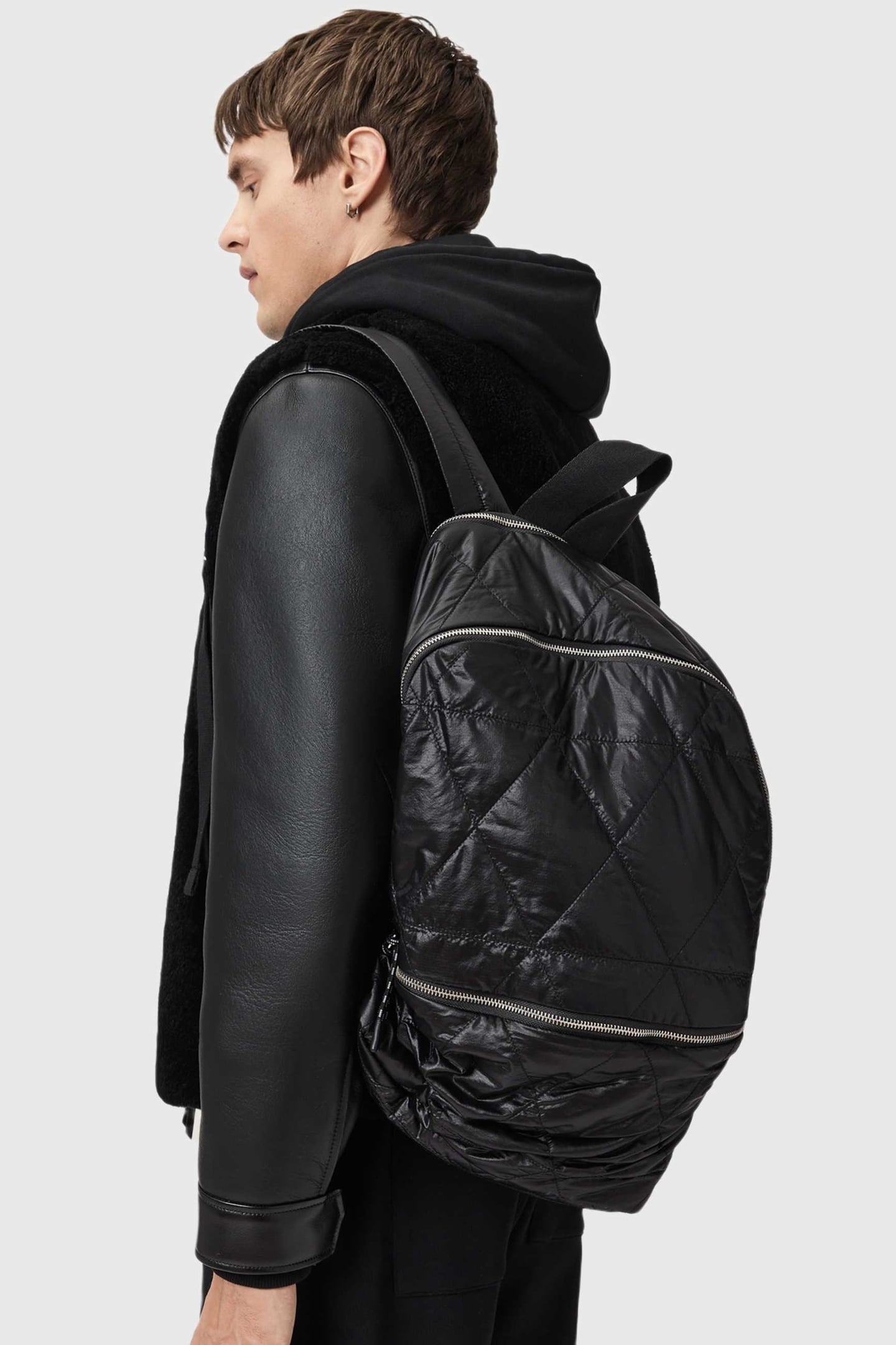 FINN QUILT BACKPACK BLACK 2