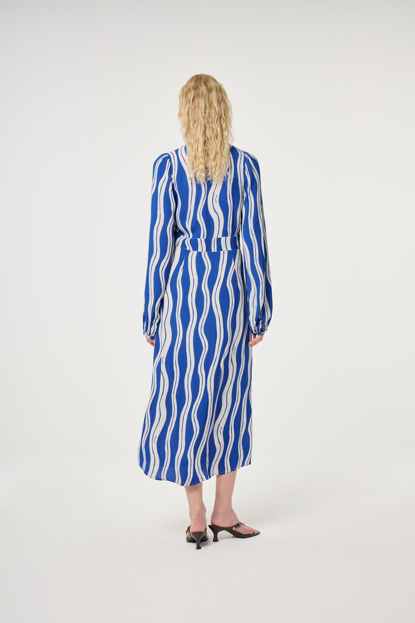 ANA DRESS COSY WHITE/COBALT 2