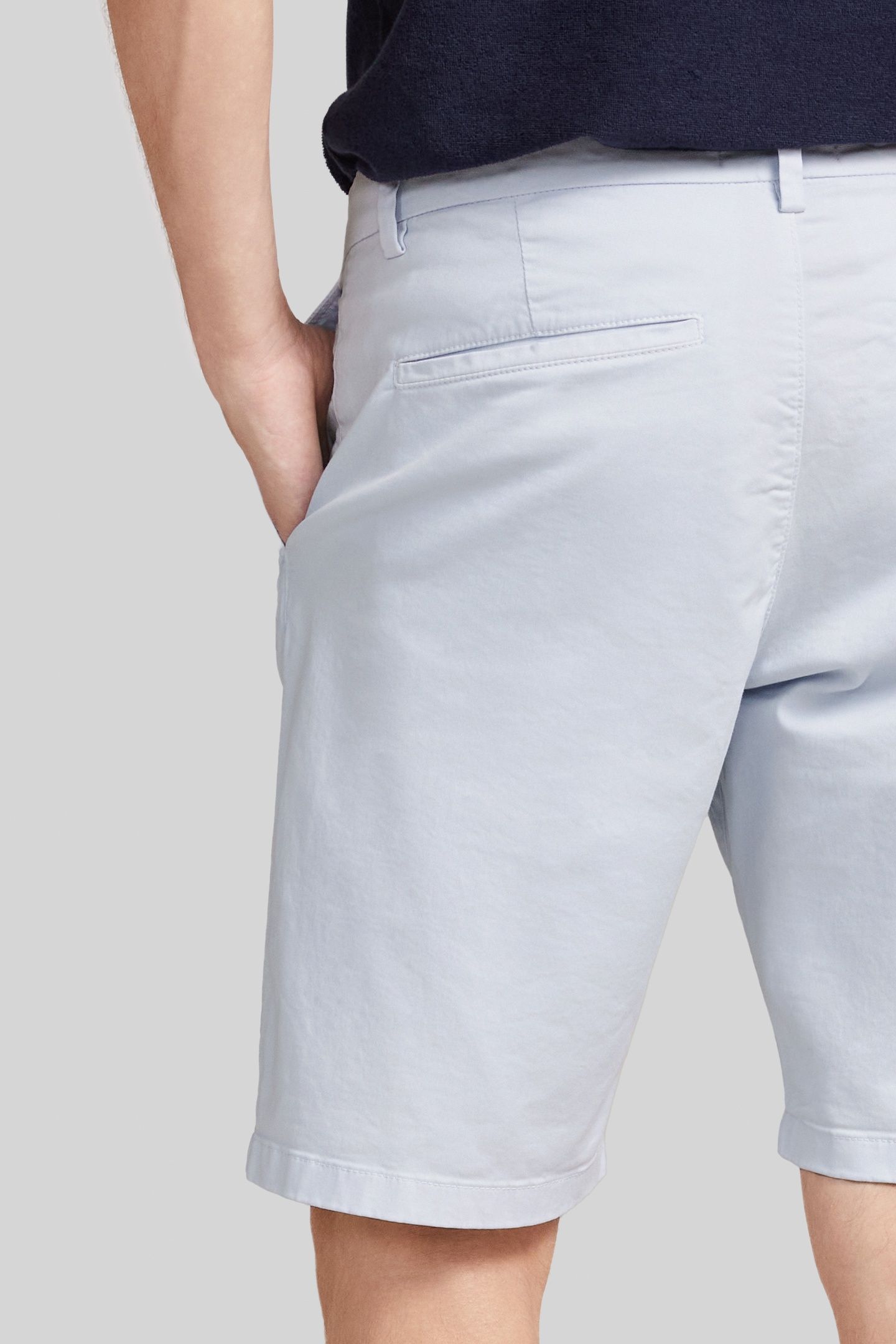 SKY TAPERED CHINO BERMUDAS 4