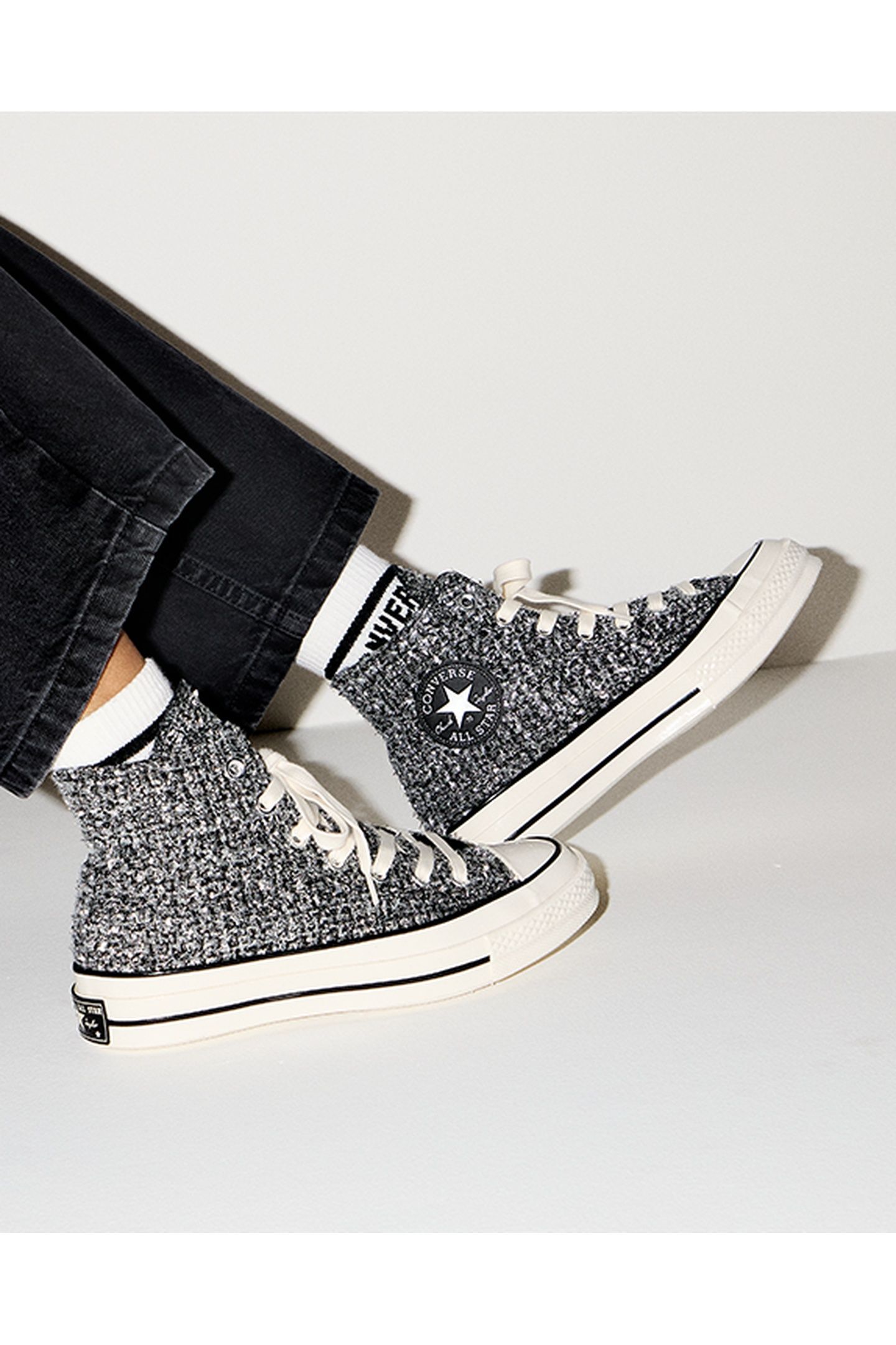 UNISEX CHUCK 70 HI BLACK/SILVER/EGRET 10
