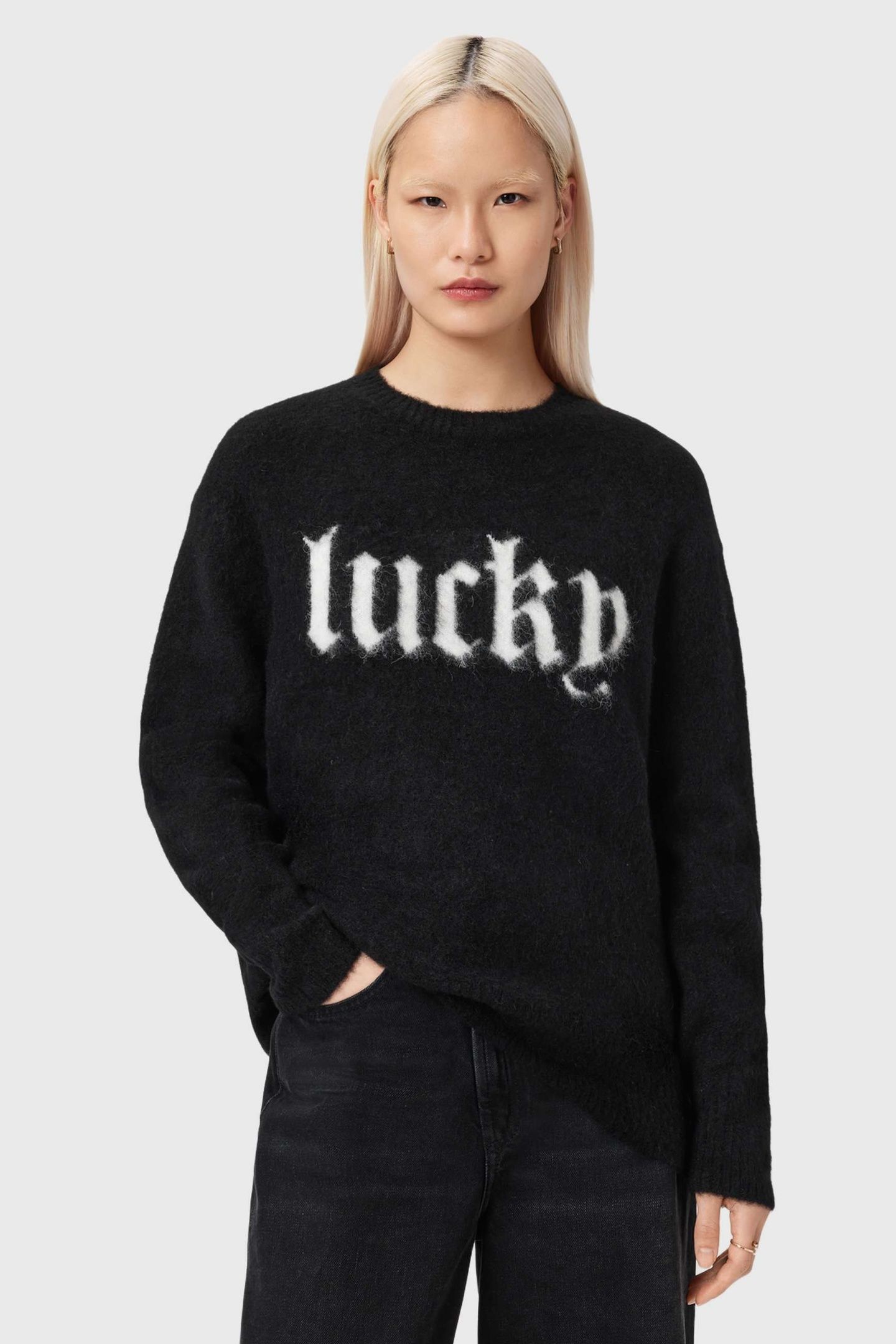 LUCKY JUMPER BLACK 1
