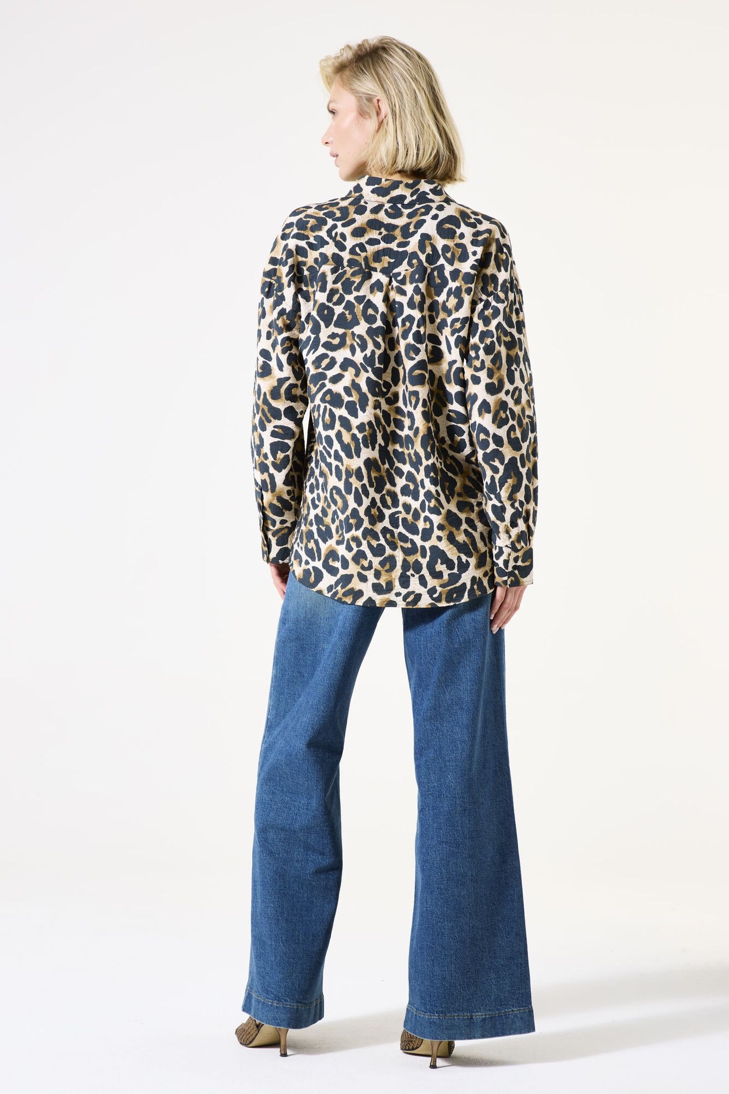 LADIES SHIRT LS ALMOND 3