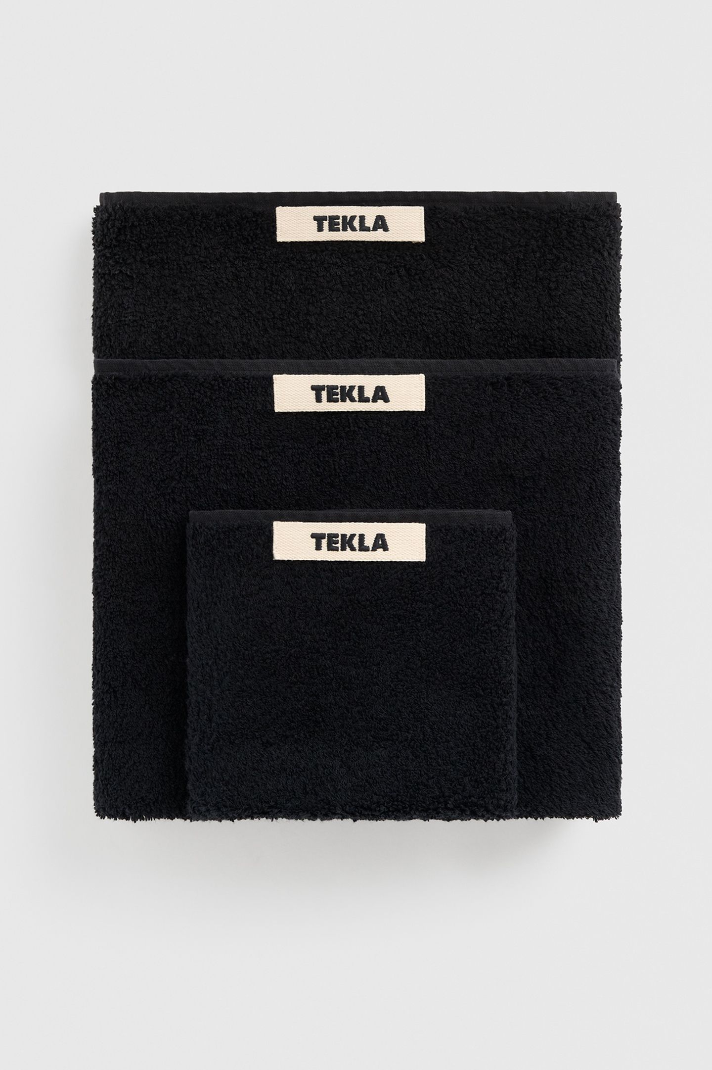 UNISEX GUEST TOWEL BLACK 1