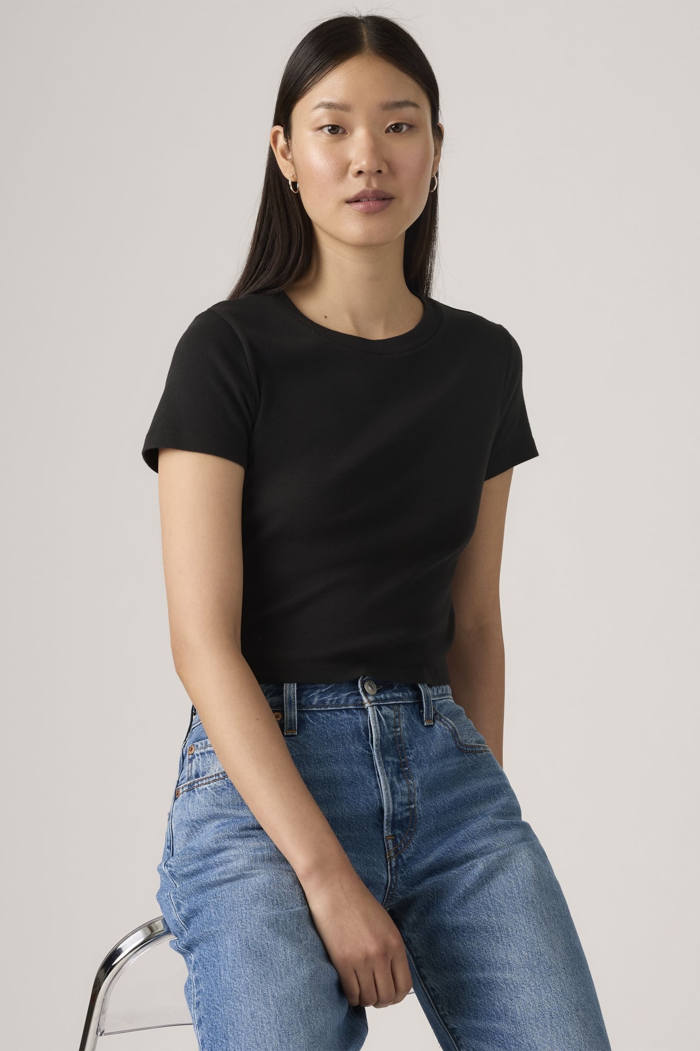 ESSENTIAL SPORTY TEE 3