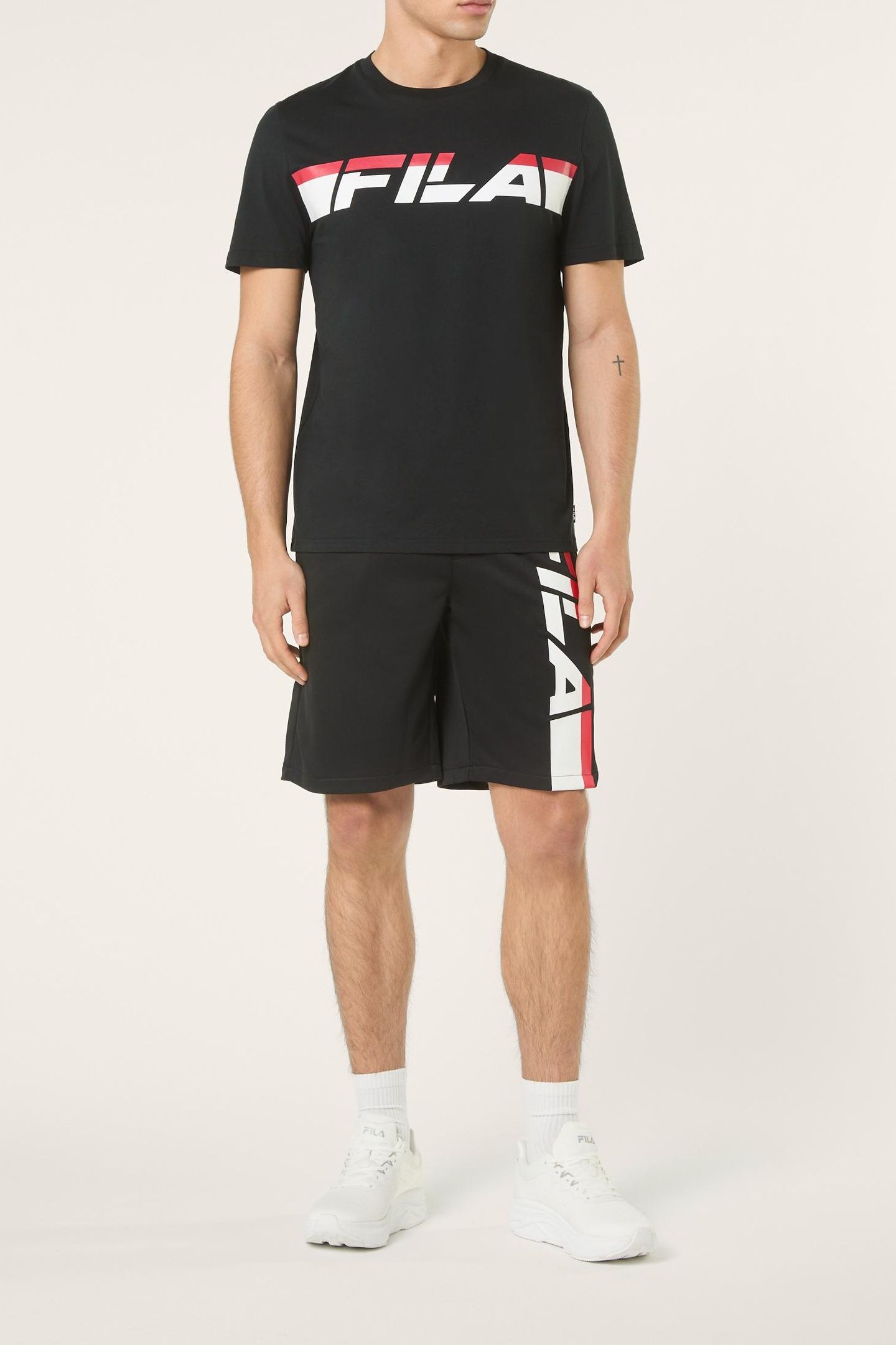 VALIVERSI REGULAR GRAPHIC T-SHIRT BLACK 2