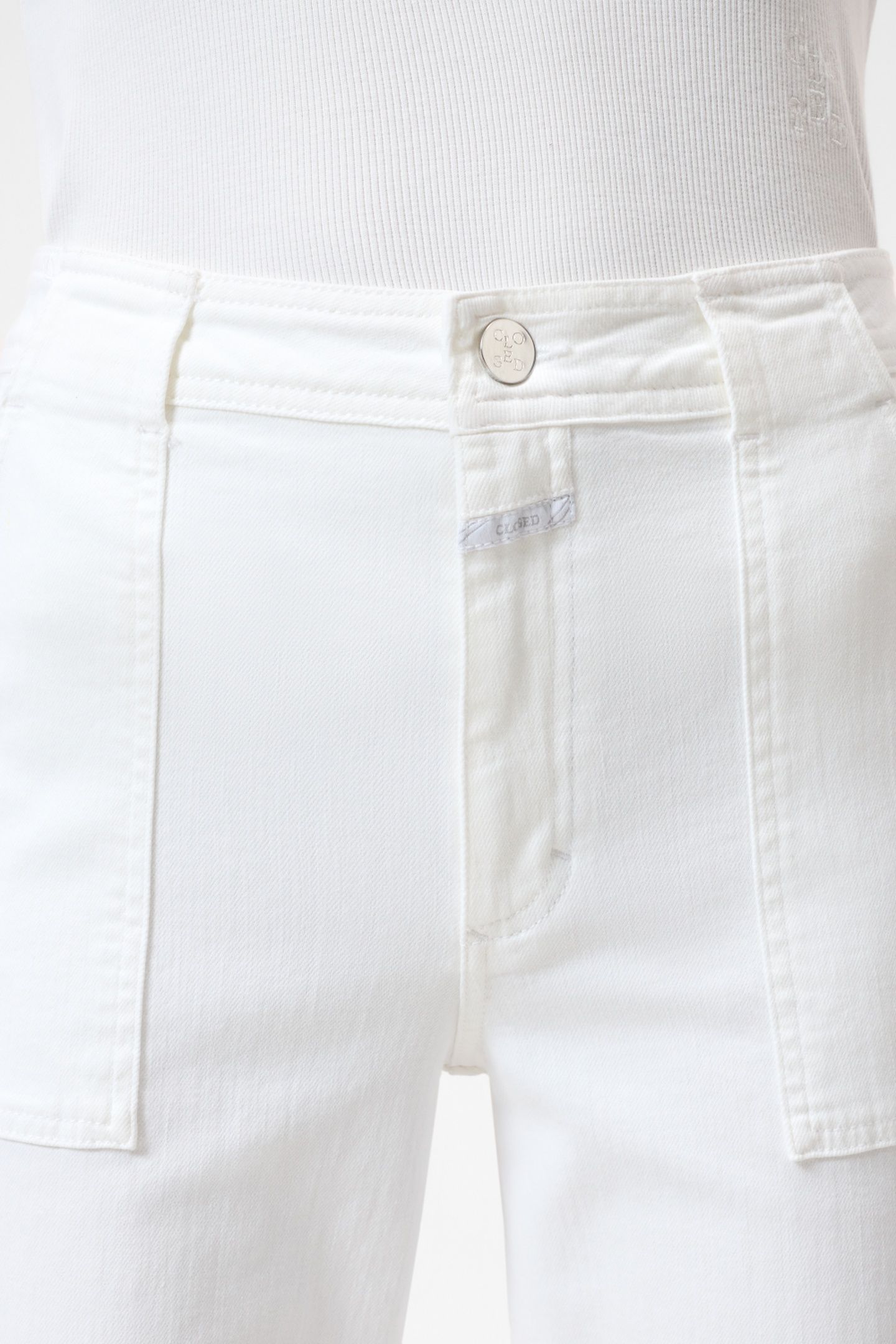 ARIA WHITE 4
