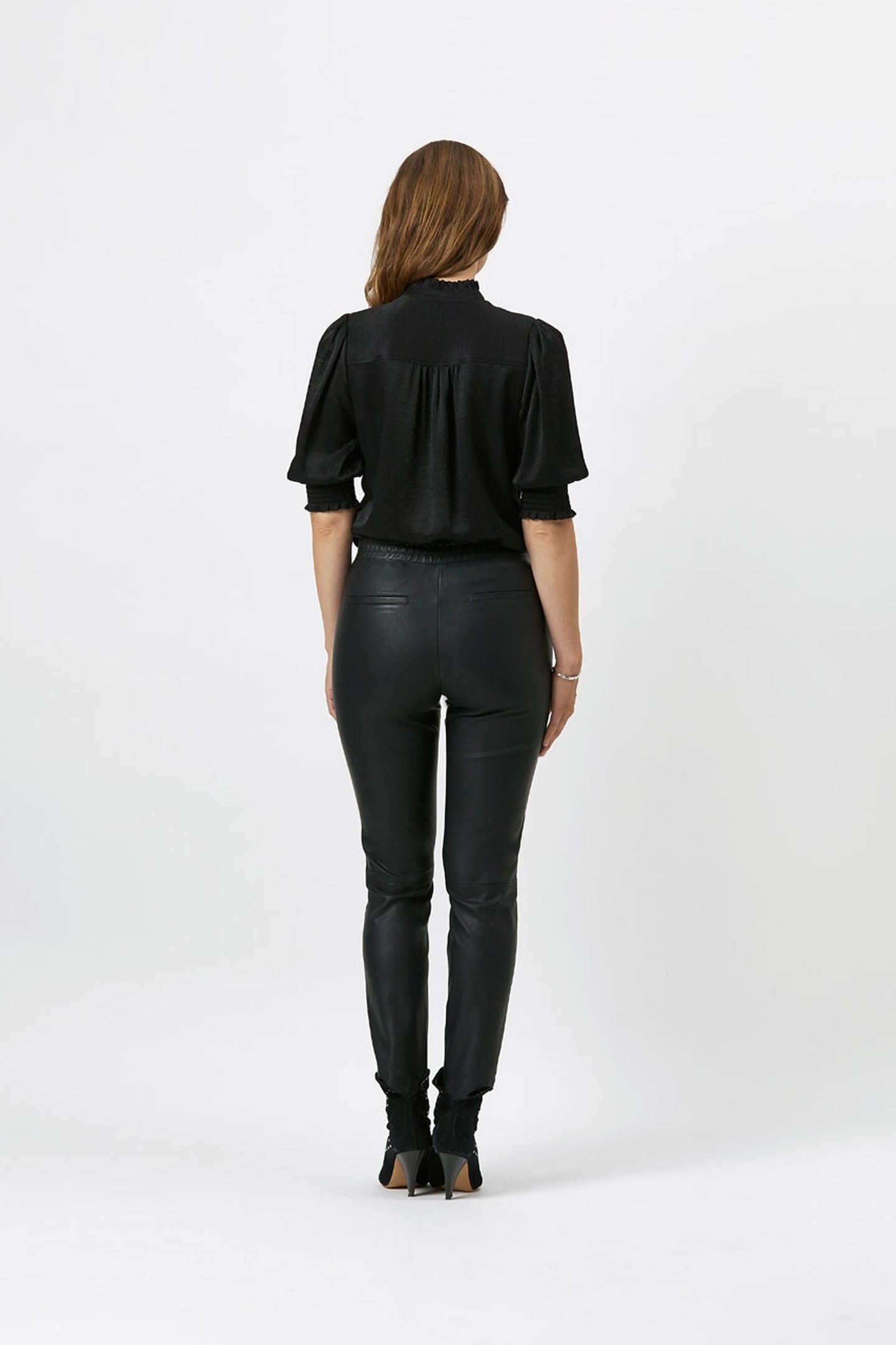 FELINE TOP RAVEN 4