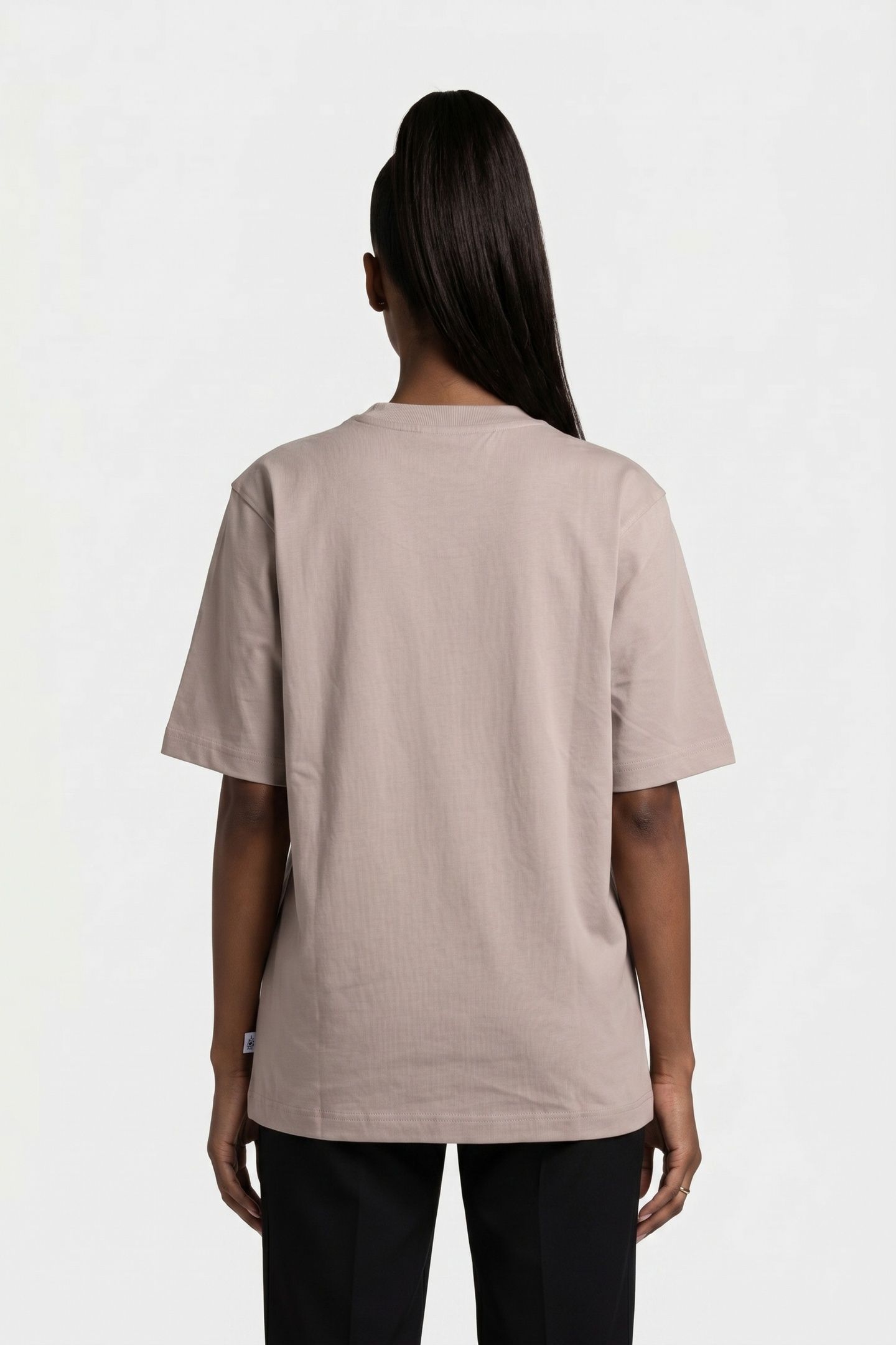 SPORTSWEAR UNISEX LOUNGE T-SHIRT 4