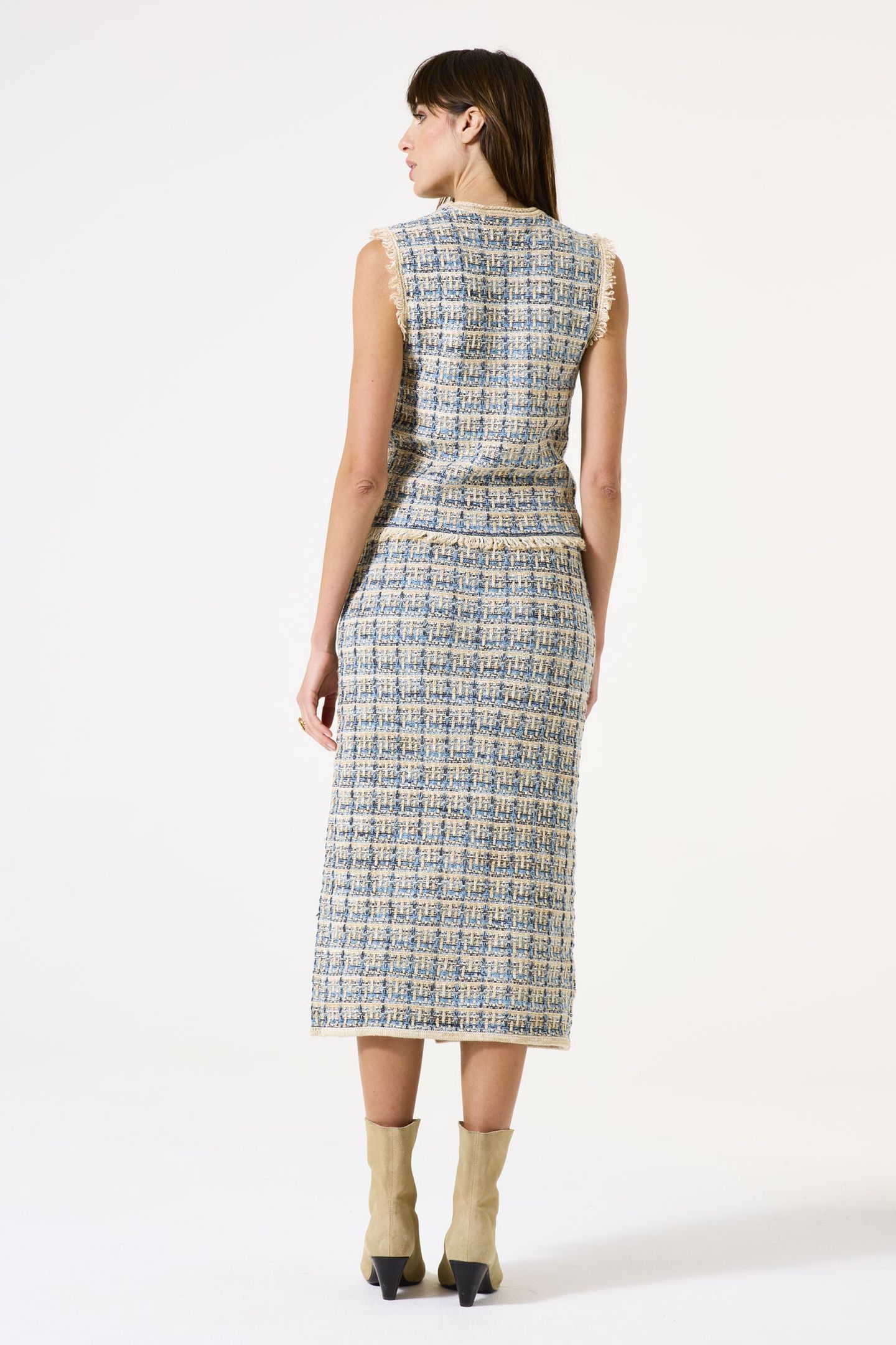 LADIES SKIRT WHITECAP 2