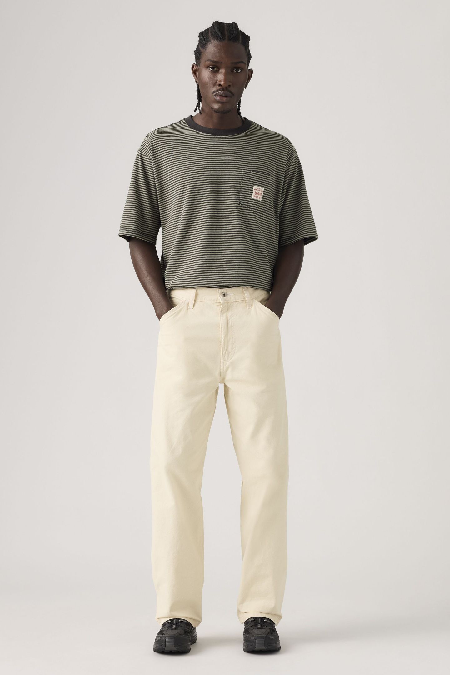 568™ LOOSE STRAIGHT LIGHTWEIGHT CARPENTER 1