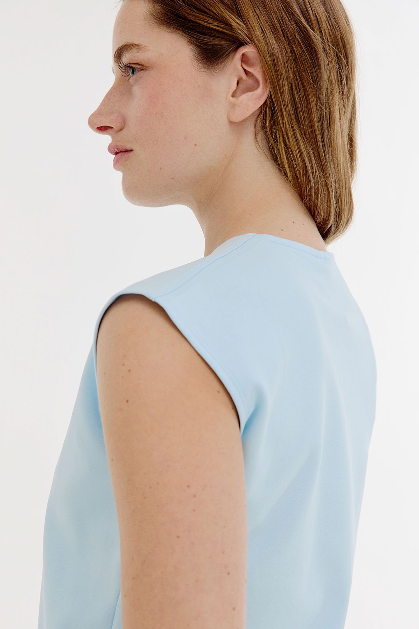 BASTIAAN T-SHIRT LIGHT BLUE 4