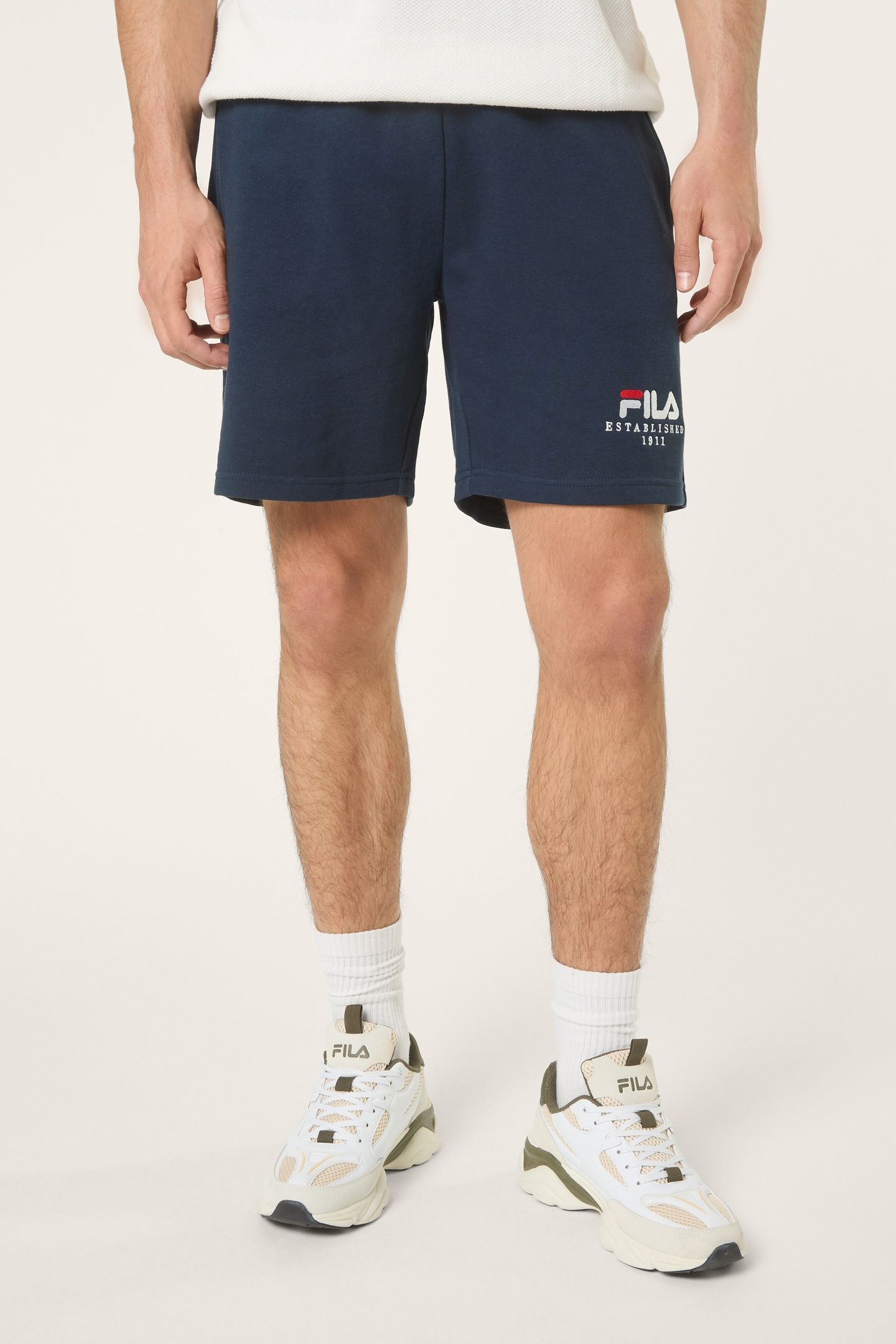 VALSERA REGULAR LOGO SWEAT SHORTS BLACK IRIS 1