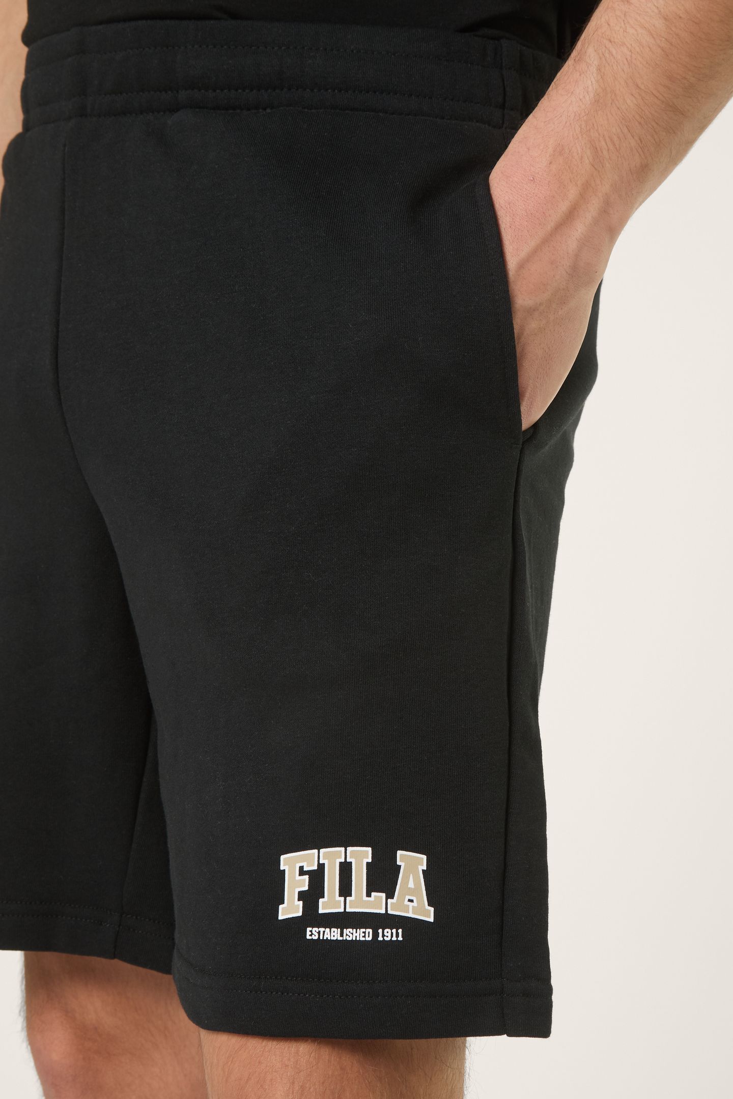 RIFREDI REGULAR GRAPHIC SWEAT SHORTS BLACK 6