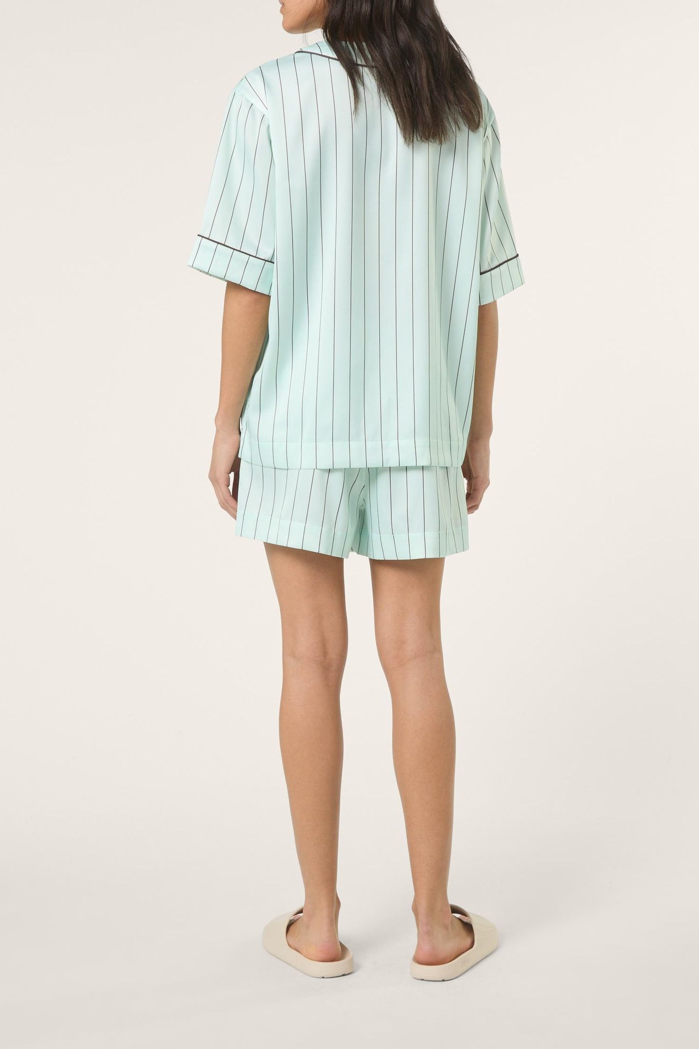FIESOLE REGULAR PINSTRIPED SATIN SHORTS SOOTHING SEA / BRACK 3