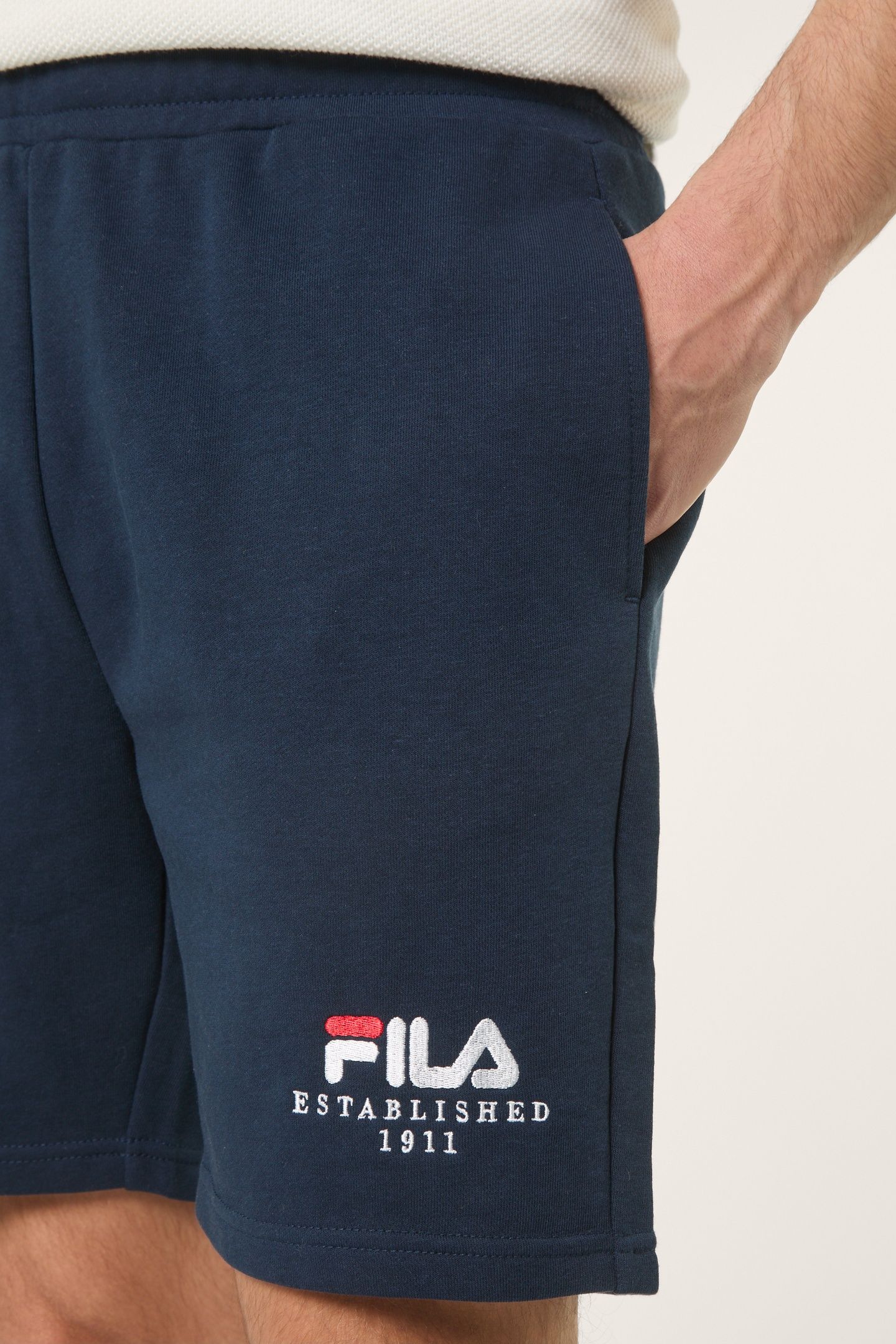 VALSERA REGULAR LOGO SWEAT SHORTS BLACK IRIS 6