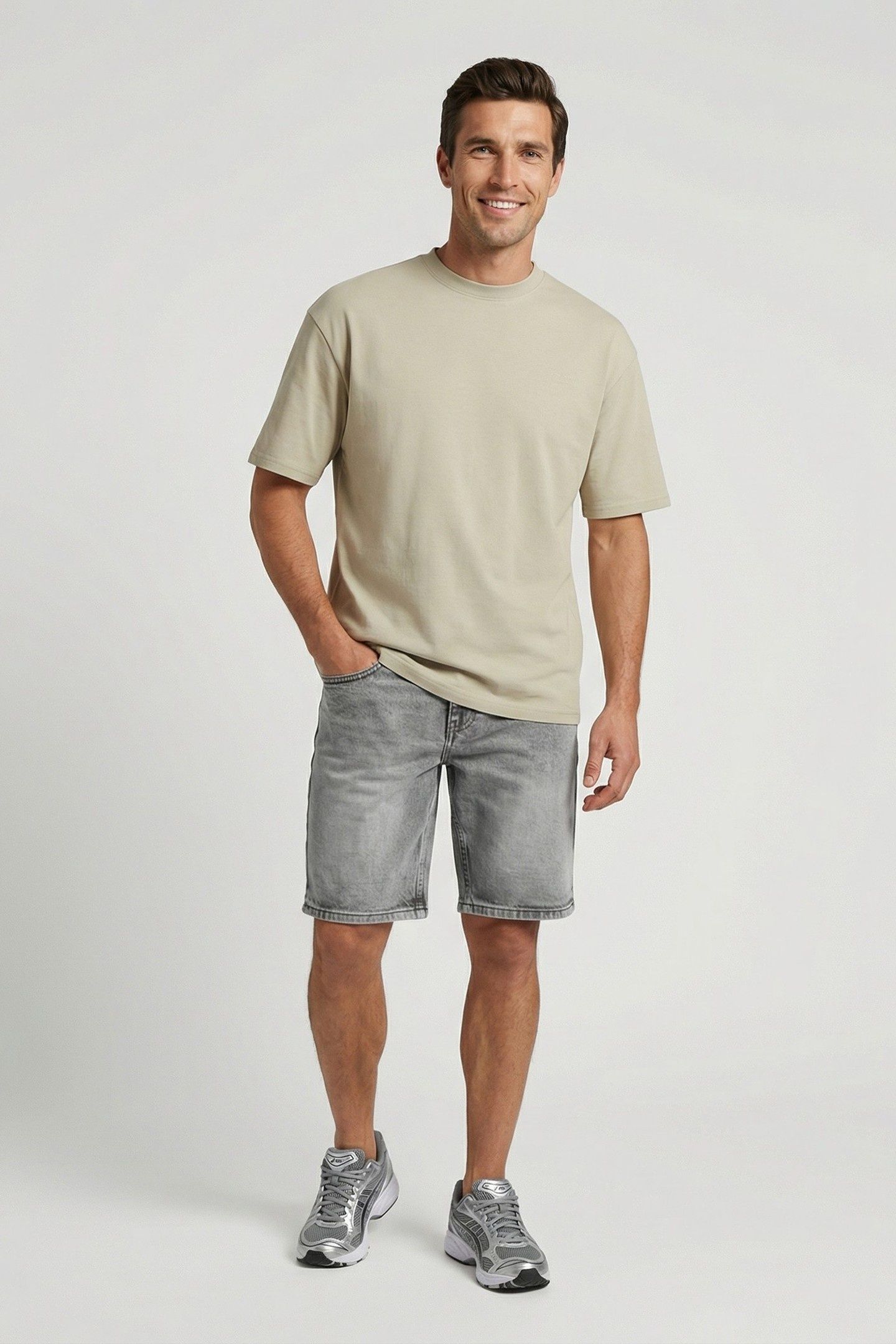 WARDEN DEN.SHORT GREY USED 1