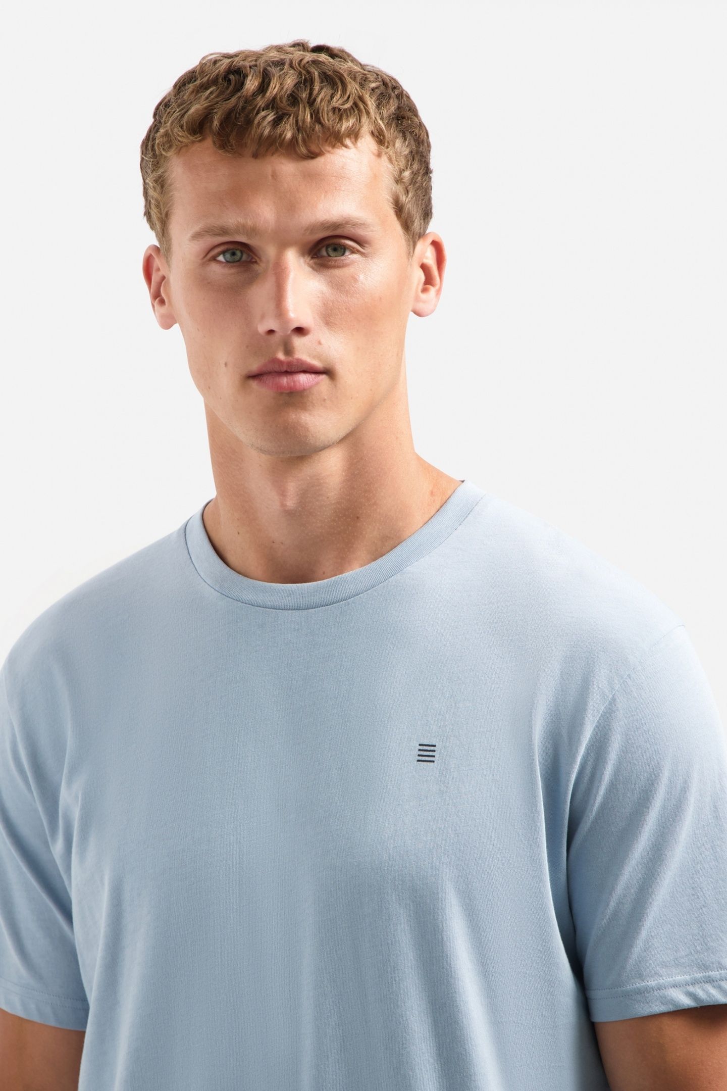 T-SHIRT CREWNECK SOLID BASIC DUSTY BLUE 2