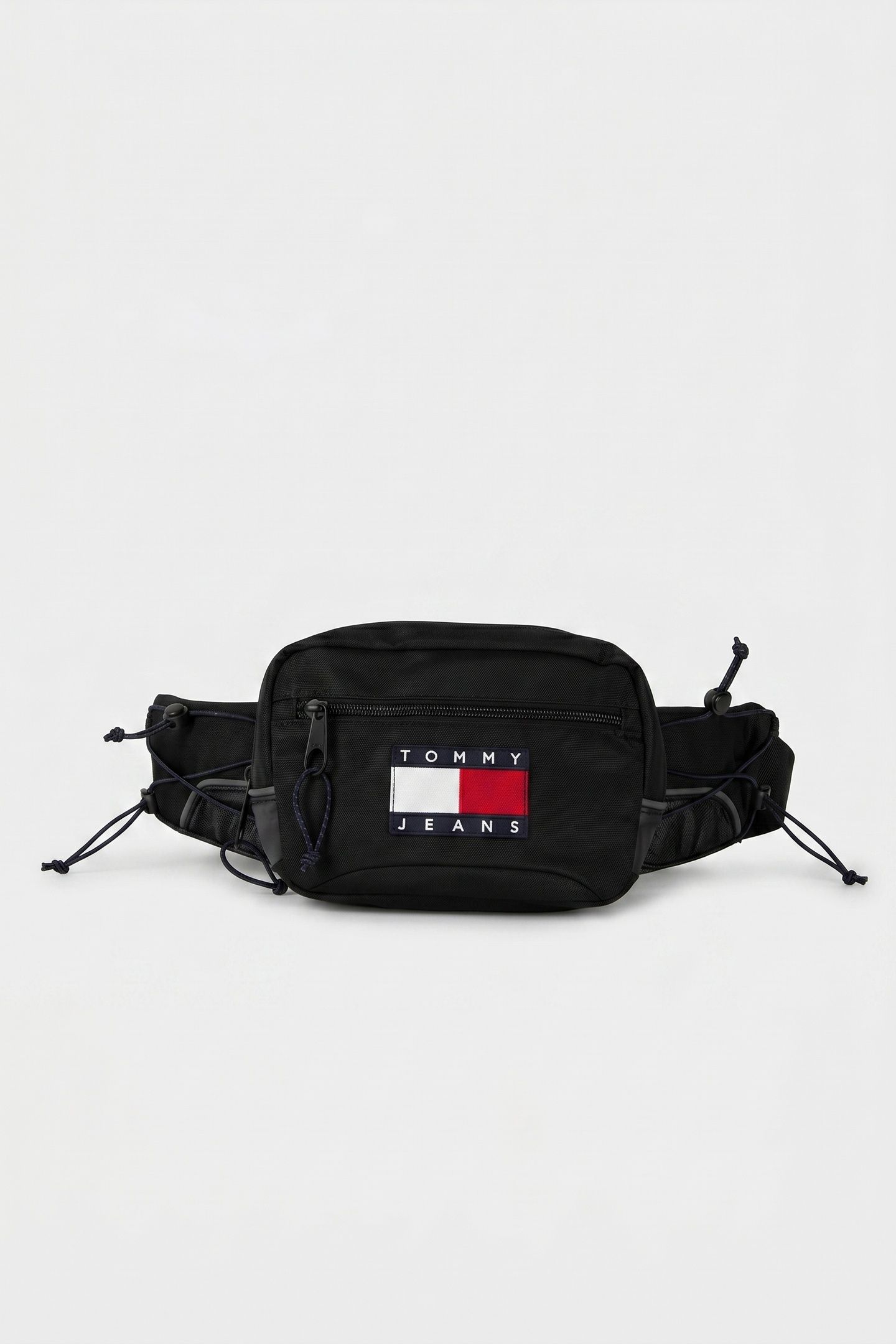 ARCHIVE BUMBAG BLACK 2
