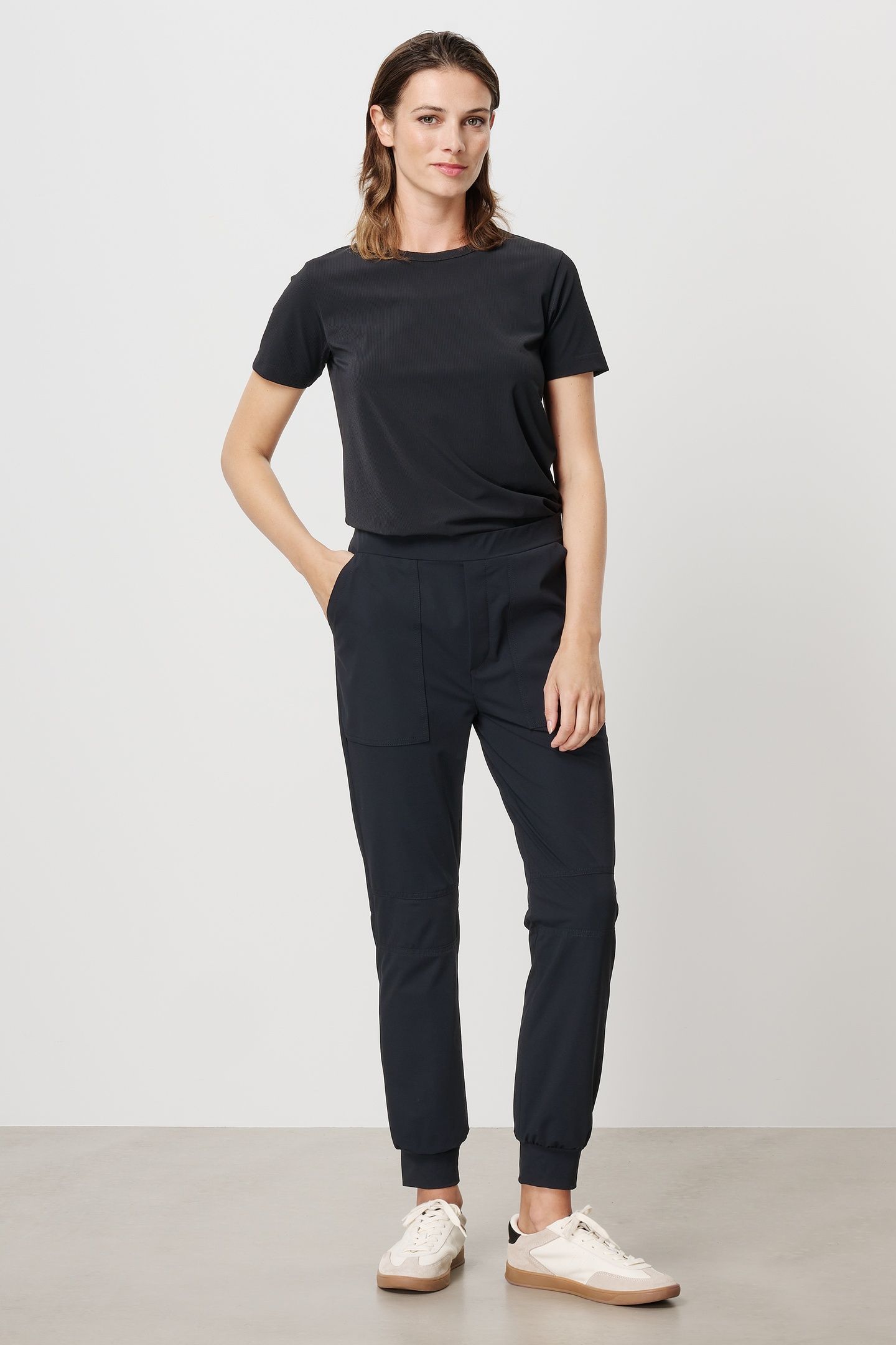 AKRON TEE BLACK 1
