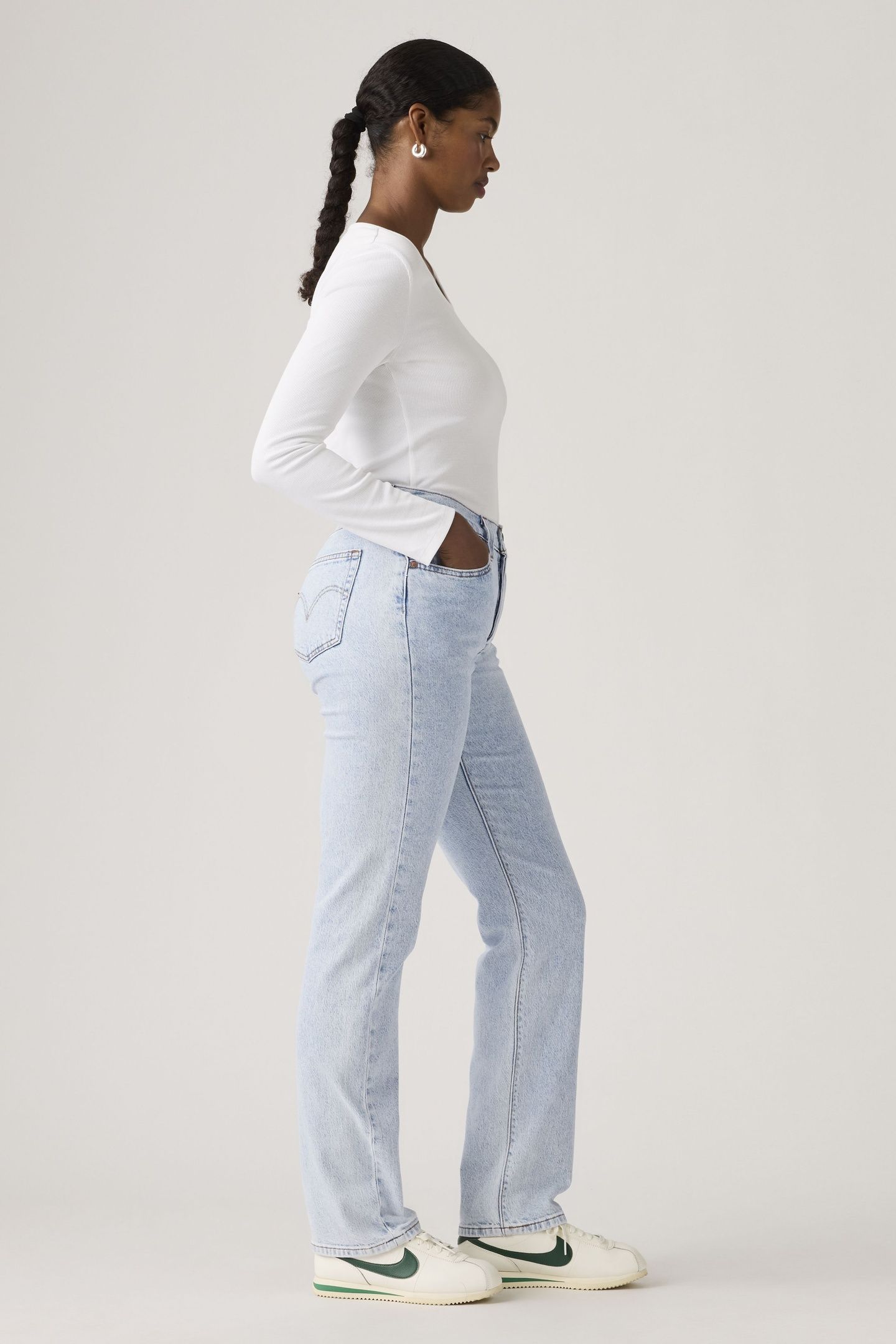 501® CURVE LIGHTWEIGHT JEANS 3