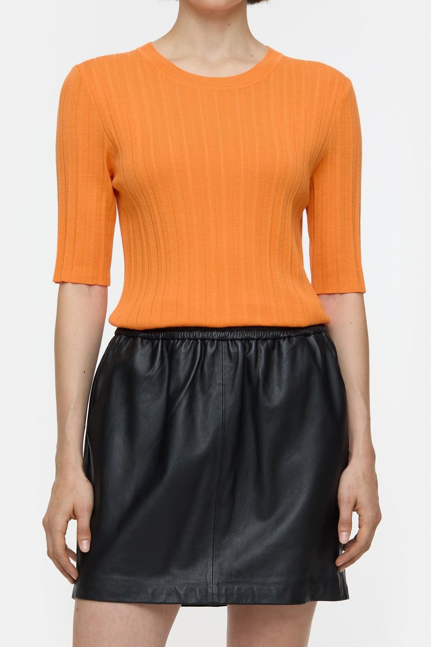 CREW NECK HALF SLEEVE PUMPKIN ORANGE 1
