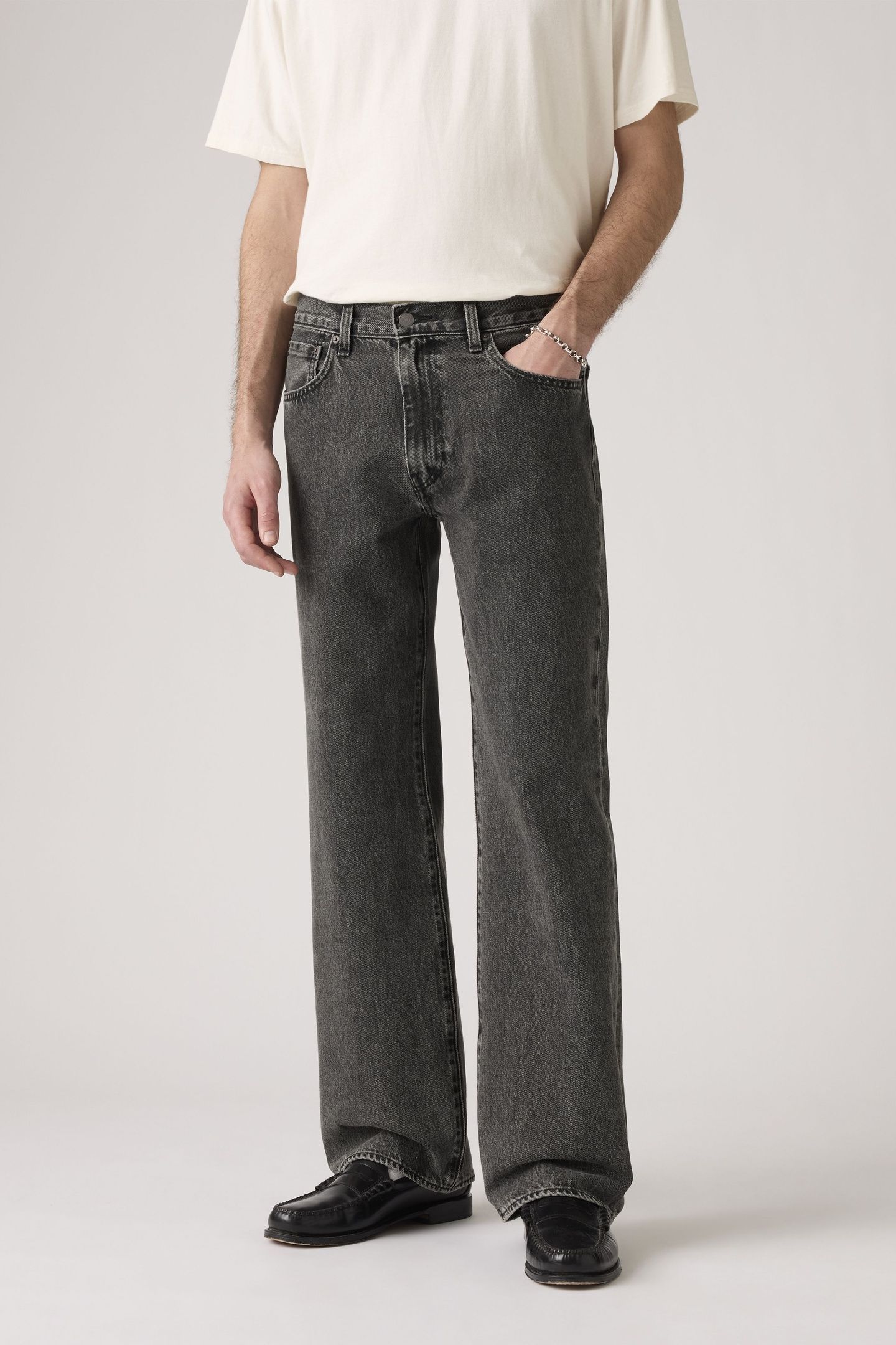 567™ RELAXED FLARE JEANS 5
