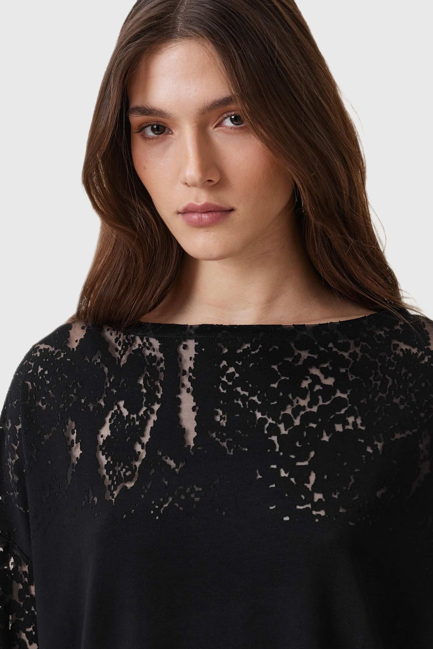 RITA SNAKE TEE BLACK 2