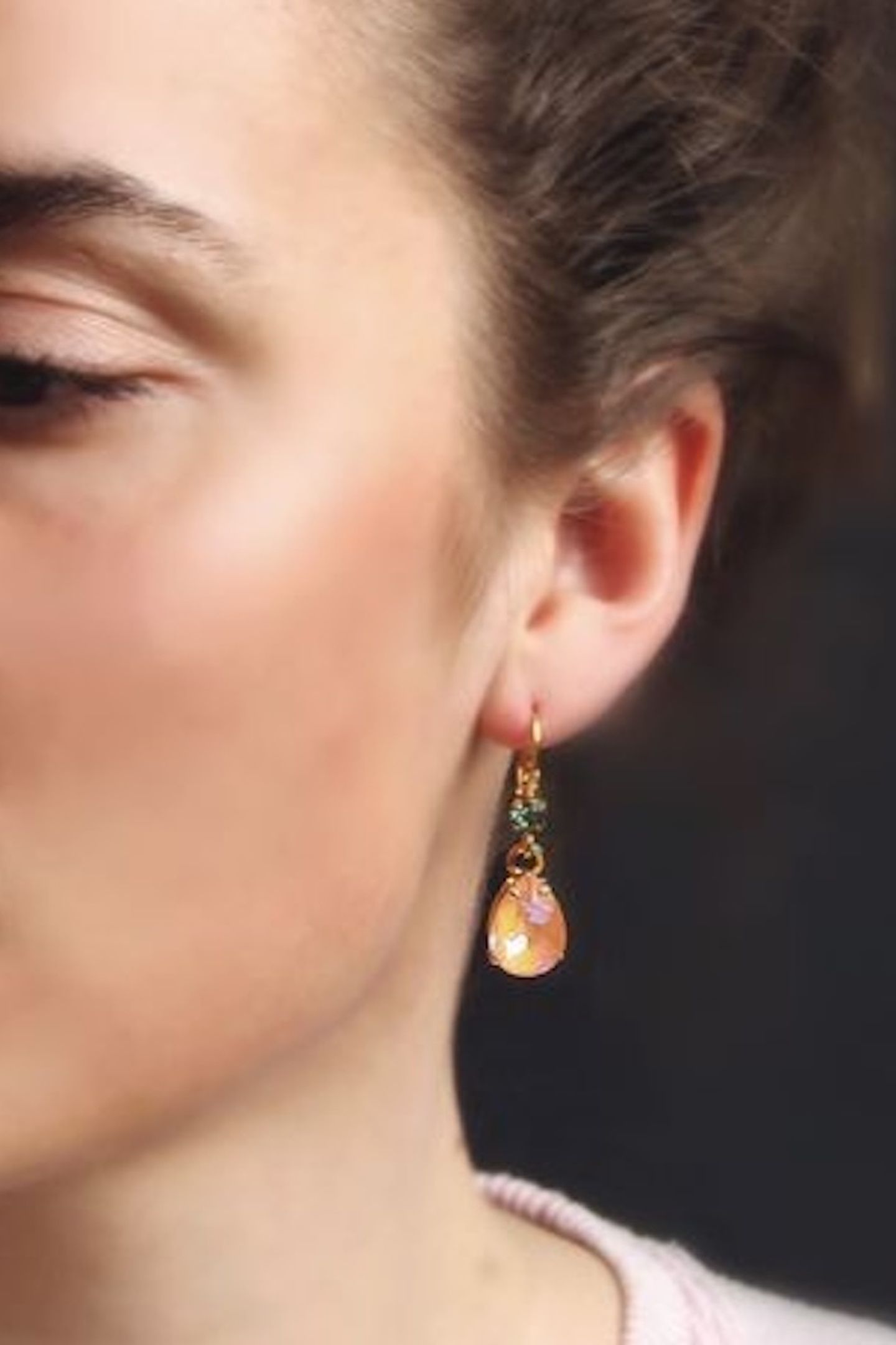 CLASSIC PEACH DELIGHT GOLD EARRINGS 3