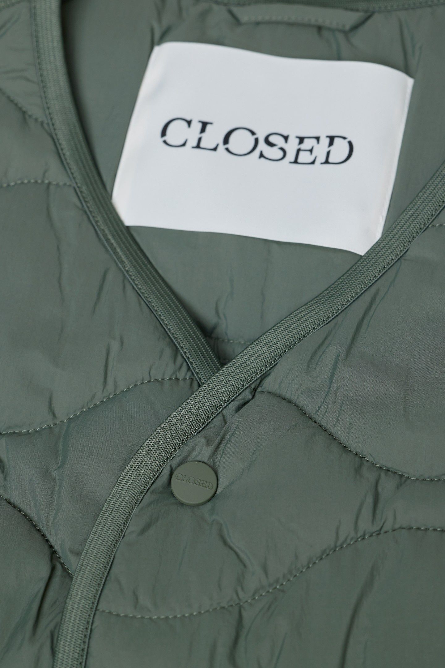 QUILTED GILET OLIVE GREEN 4