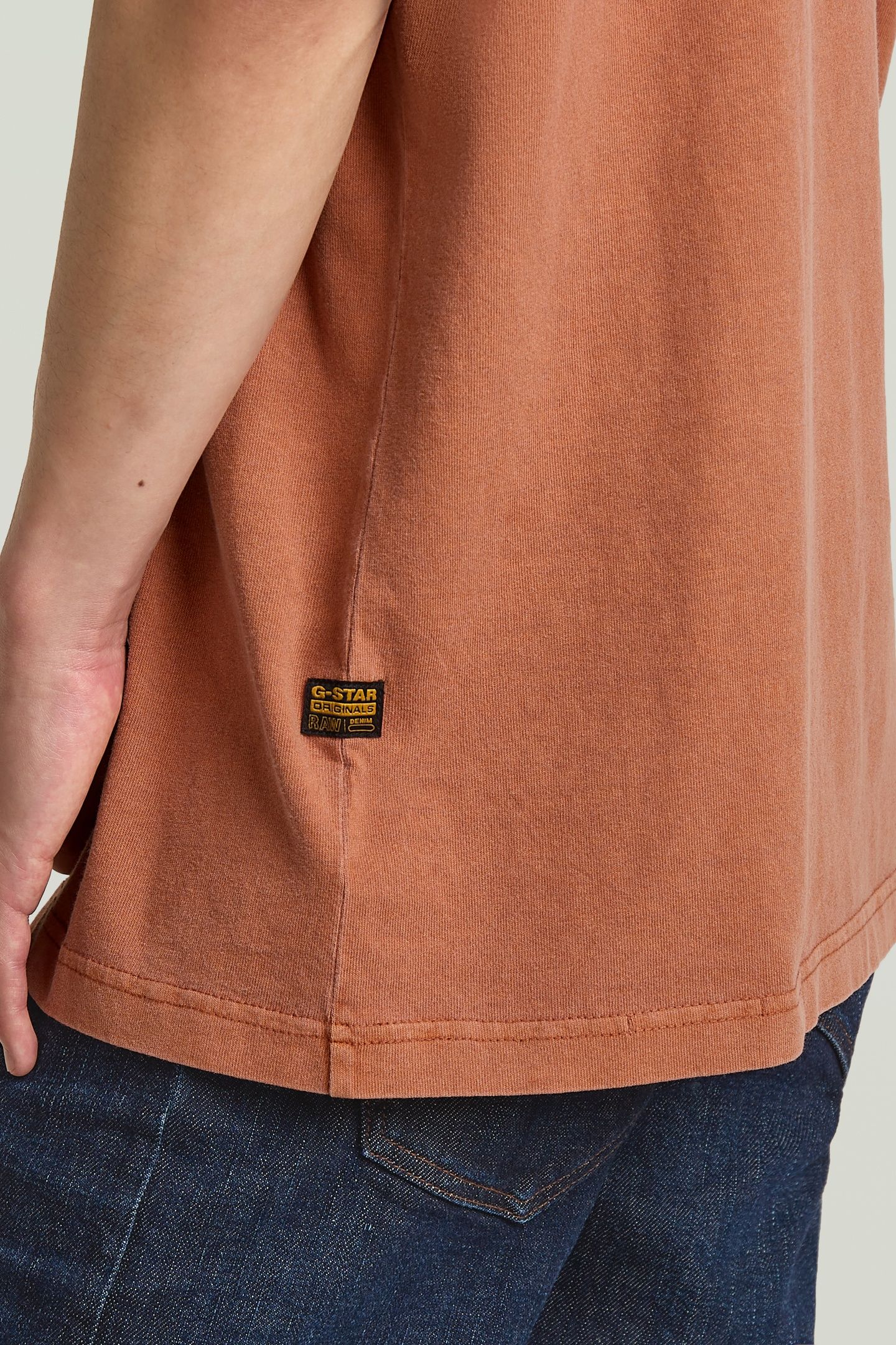 OVERDYED CENTER CHEST LOOSE R T RED 8