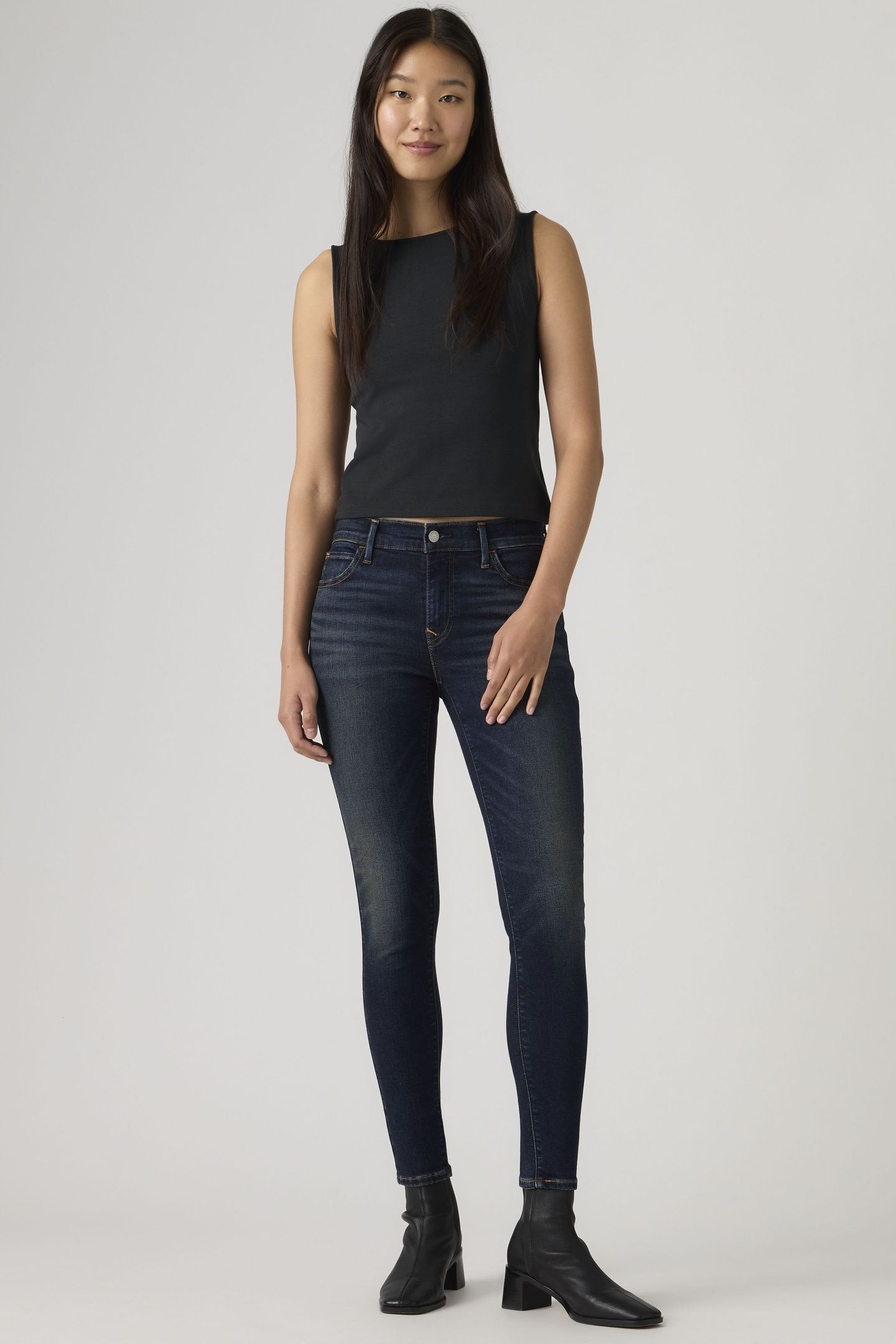 710™ SUPER SKINNY JEANS 2