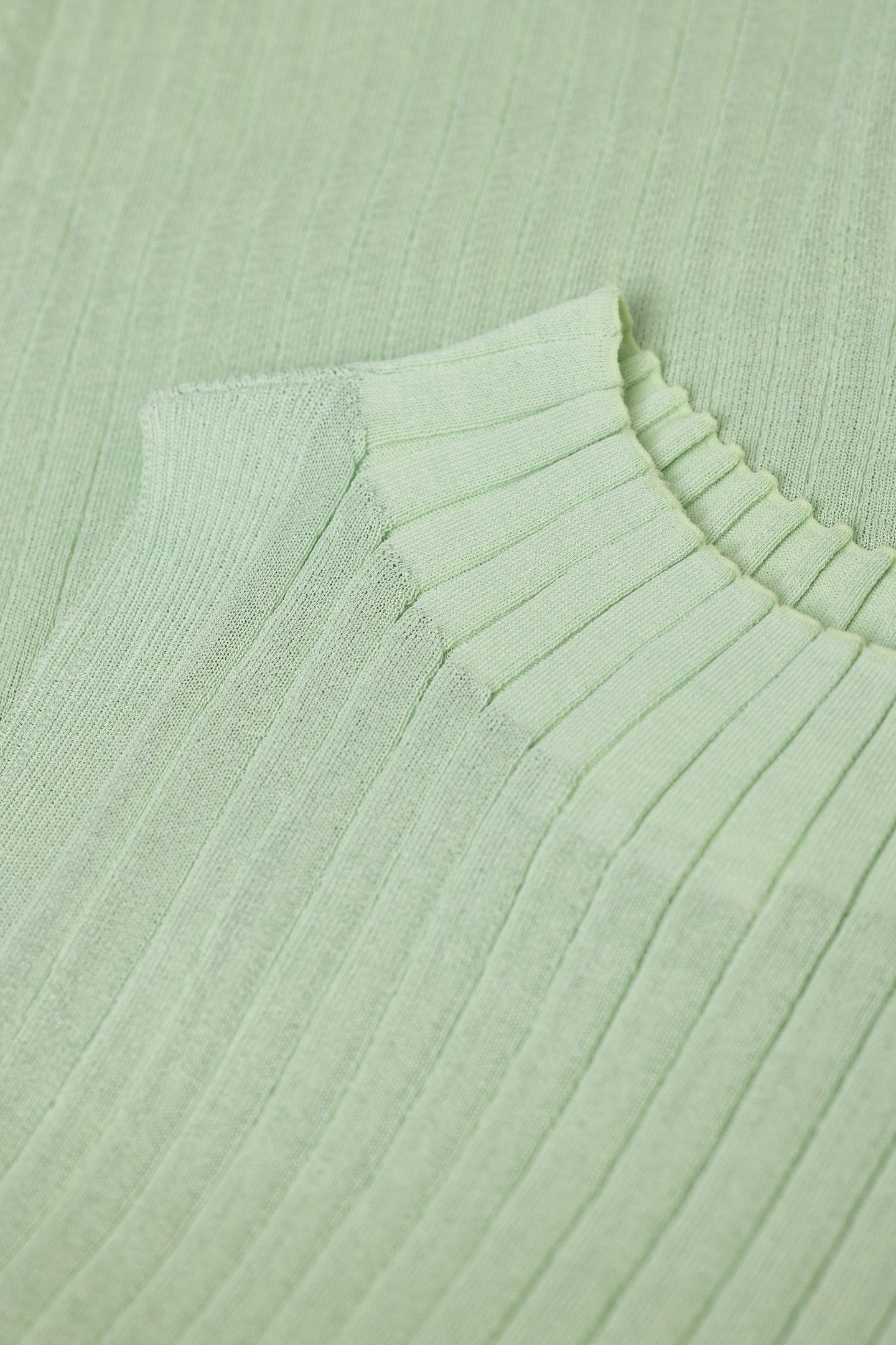 VEST TOP BUD GREEN 5