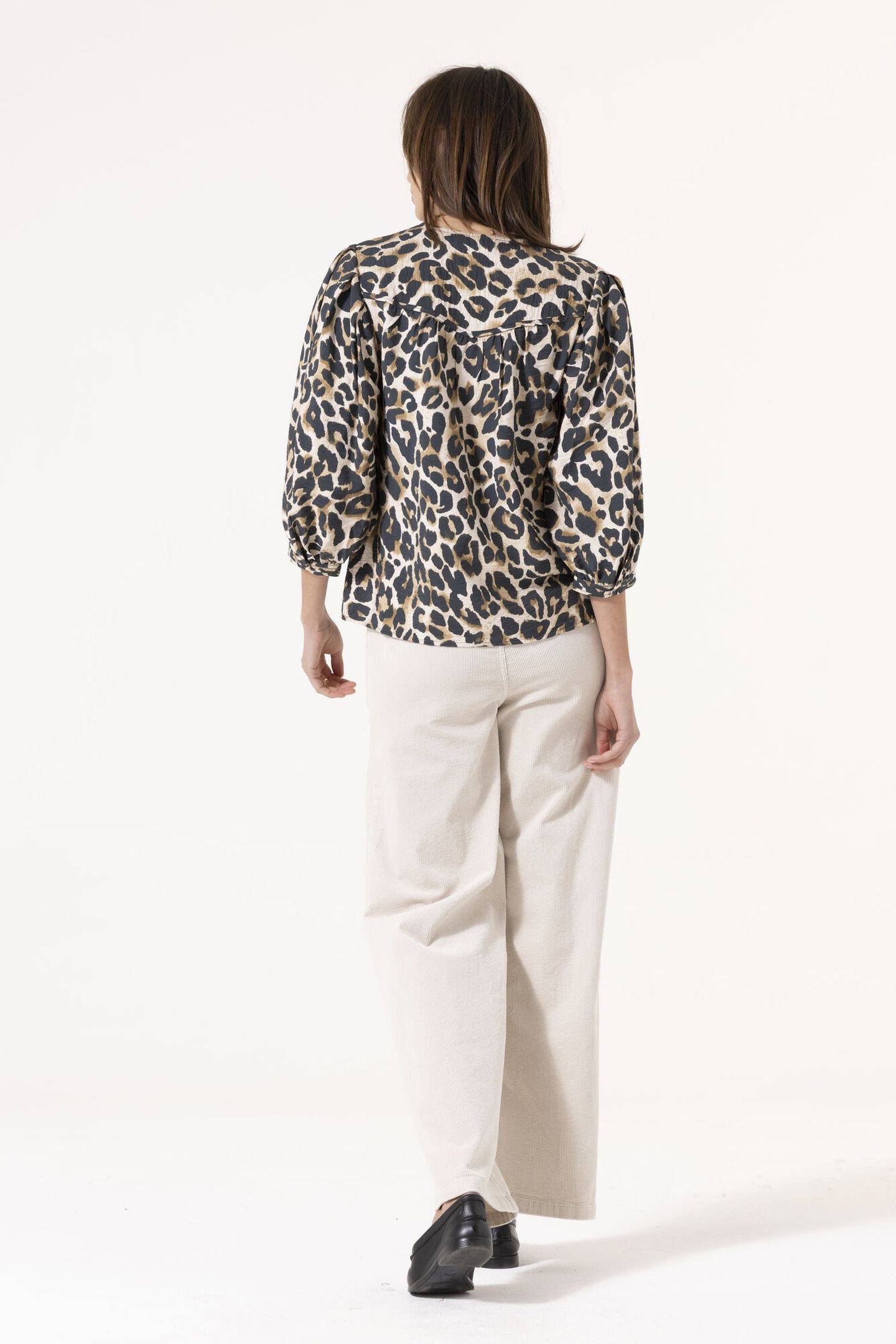 LADIES SHIRT LS ALMOND 3