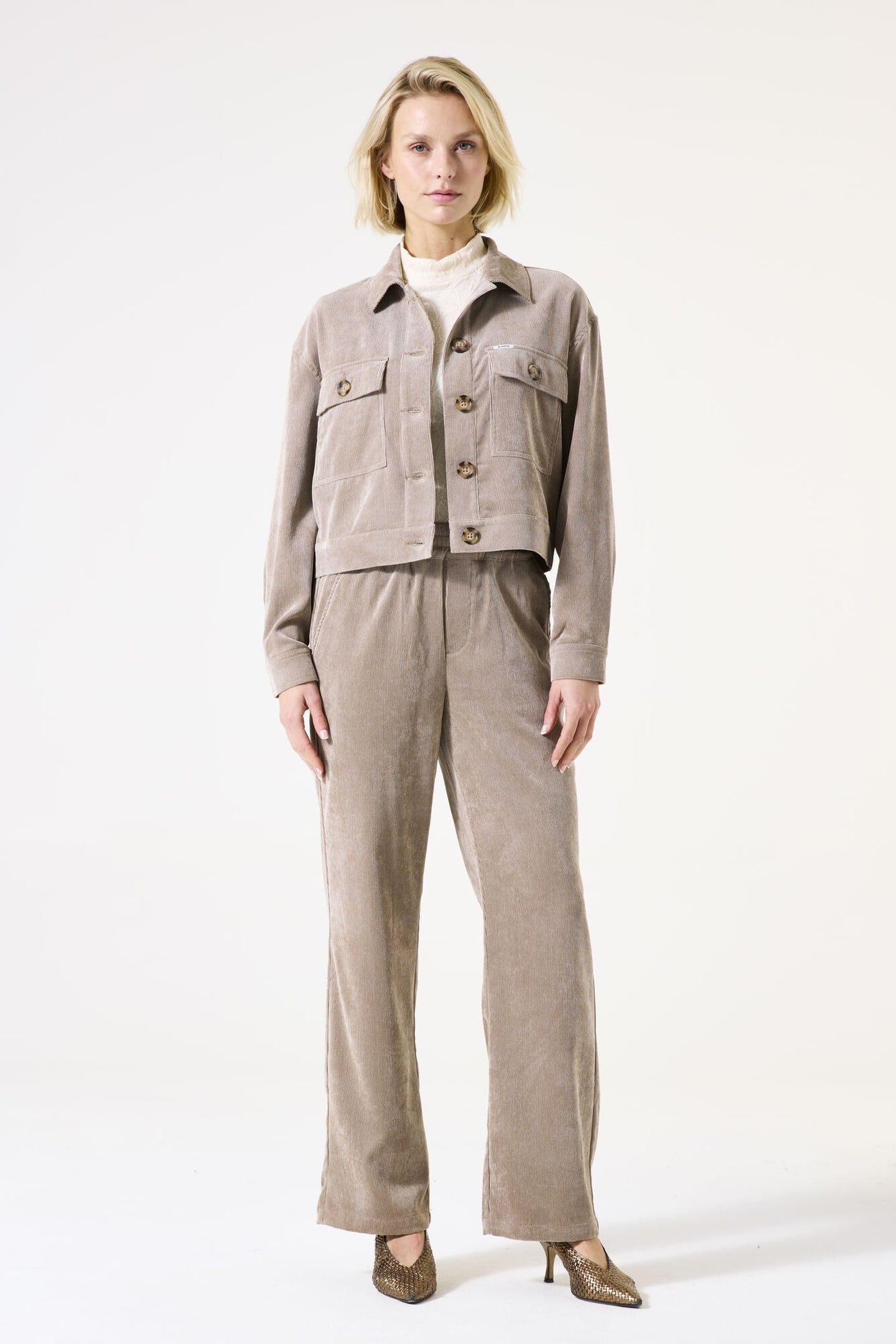 LADIES JACKET TAUPE 2