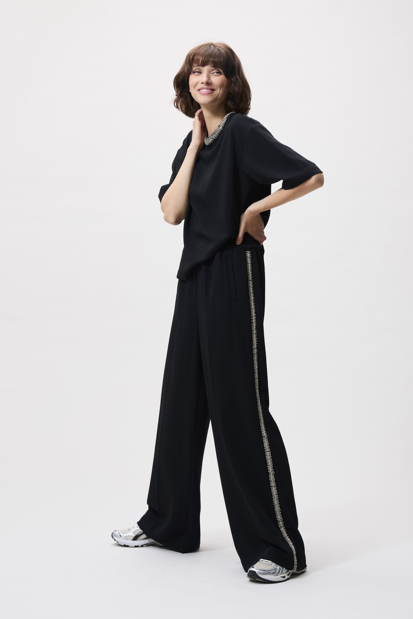 JOGGER TROUSERS WITH STRASS DETAIL BLACK 1