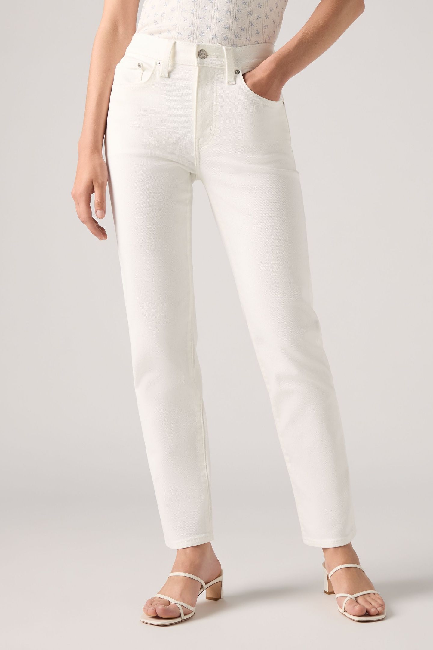 724 HIGH RISE STRAIGHT JEANS 5