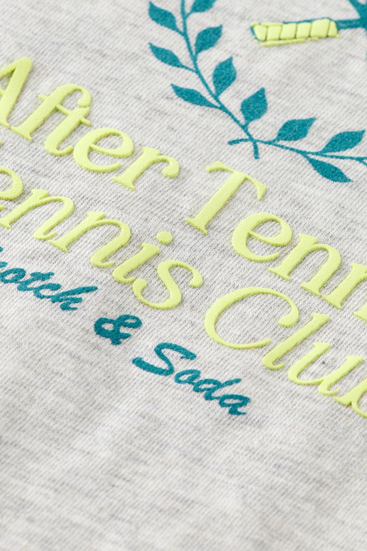 GIRL REGULAR-FIT ARTWORK T-SHIRT LIGHT GREY MELANGE 3