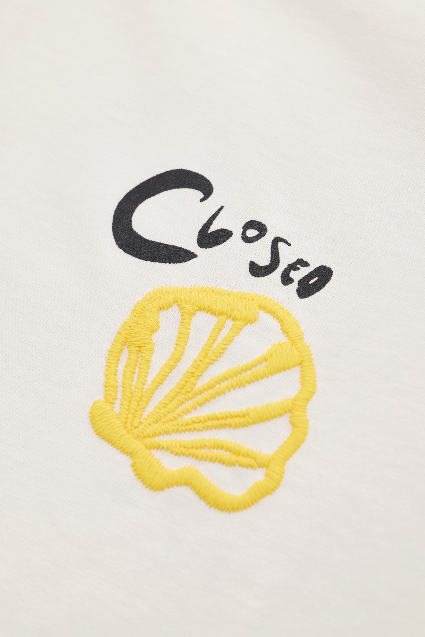 EMBROIDERED T-SHIRT IVORY 4