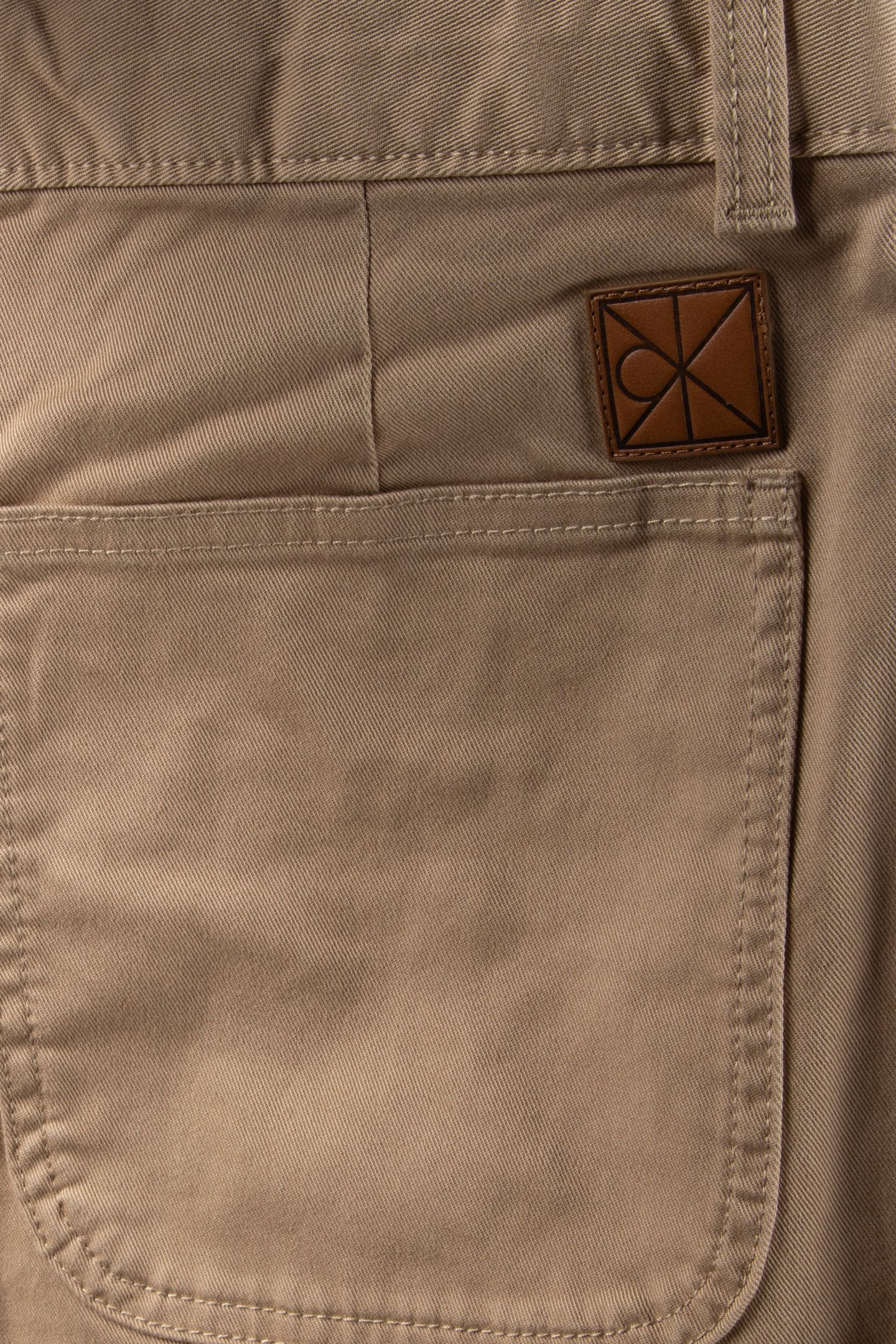 90S BAGGY CHINO TRAVERTINE 5