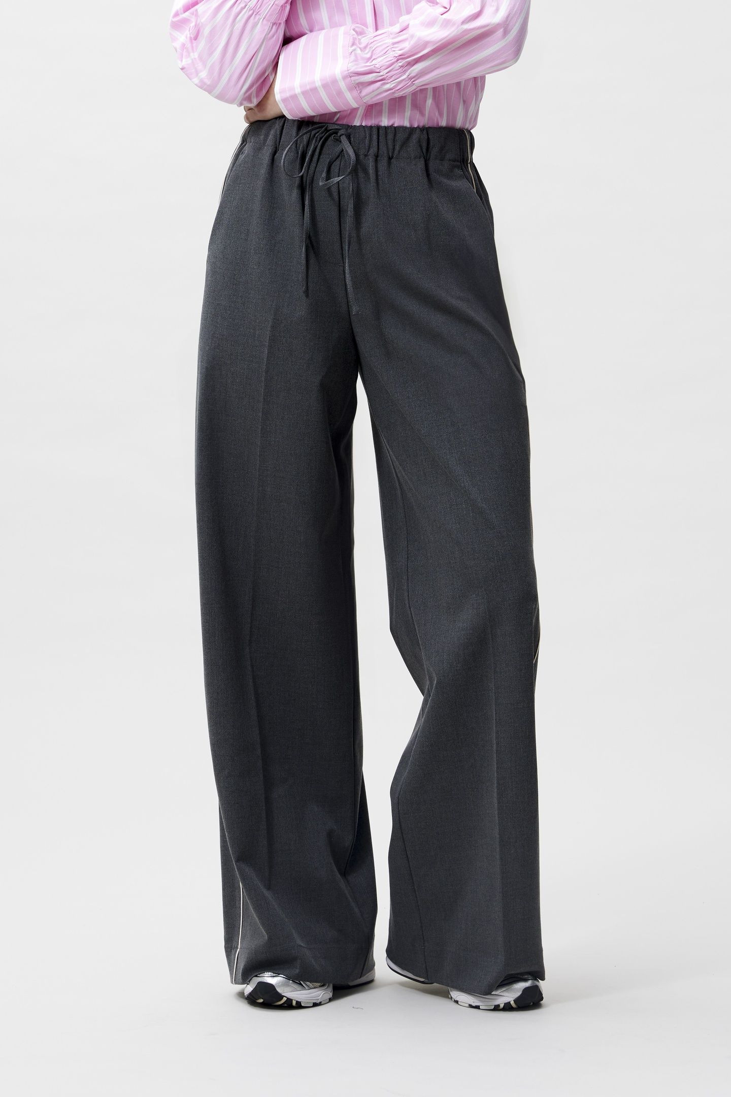 JOGGER TROUSERS WITH PIPING DARK GREY MELANGE 2